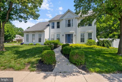 4 WAVERLY DRIVE LUMBERTON NJ 08048