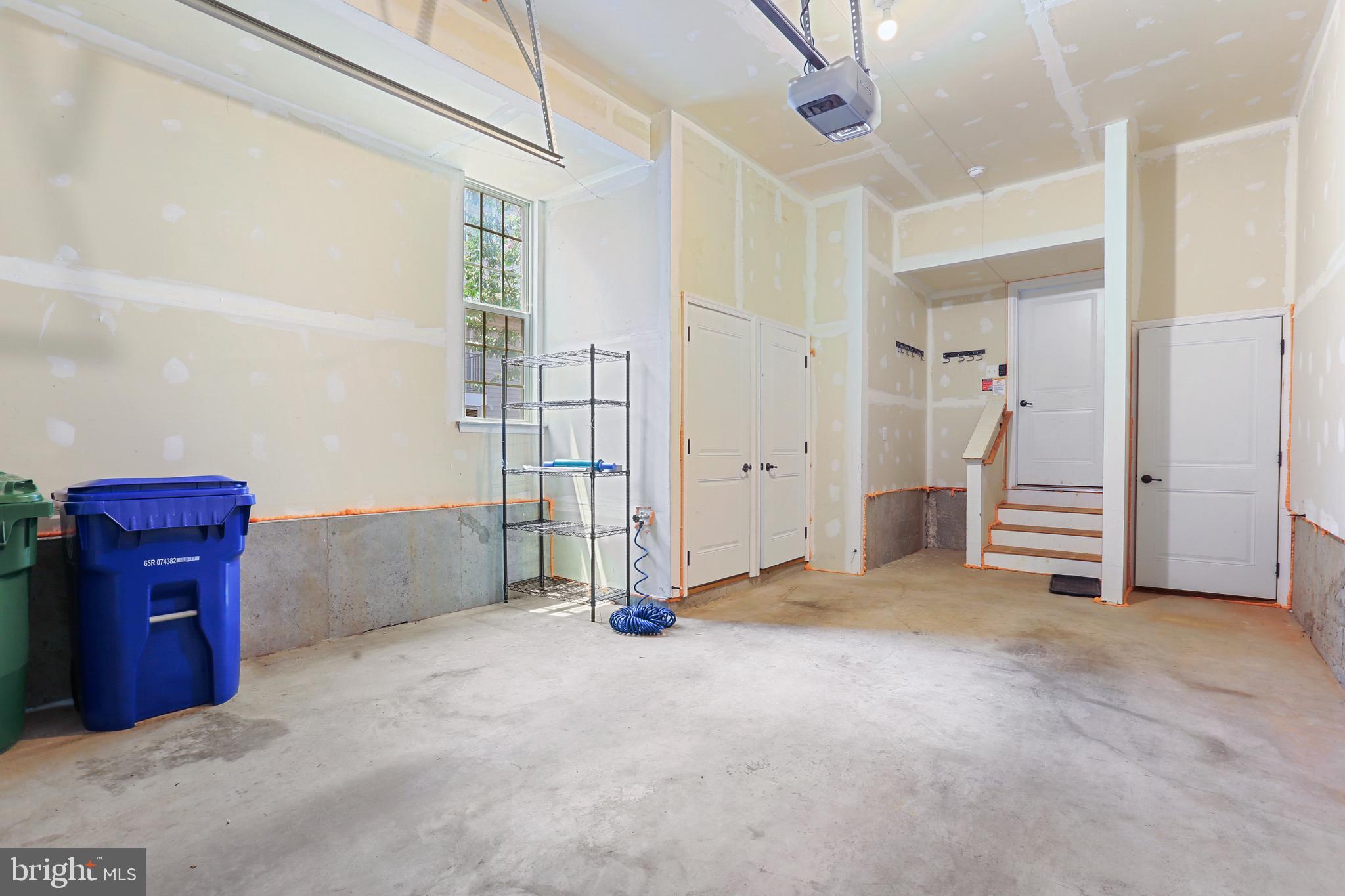 O'DONNELL SQUARE - Residential