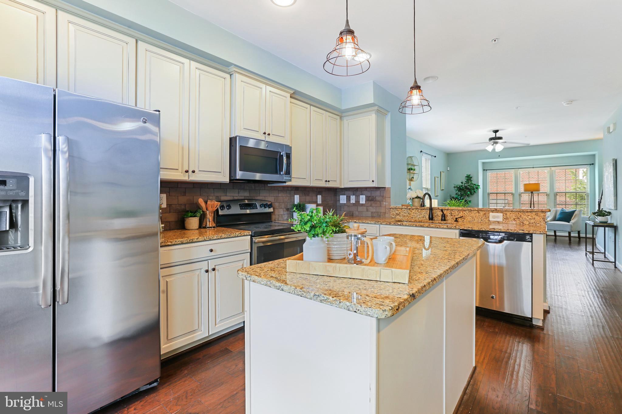 O'DONNELL SQUARE - Residential