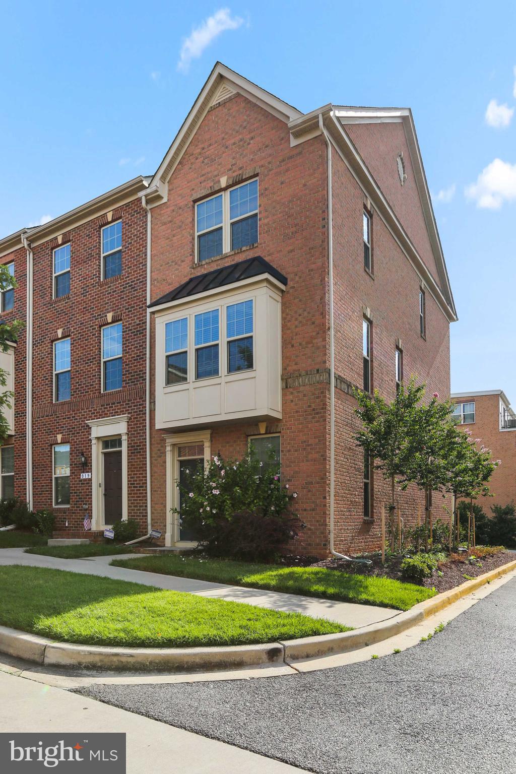 O'DONNELL SQUARE - Residential