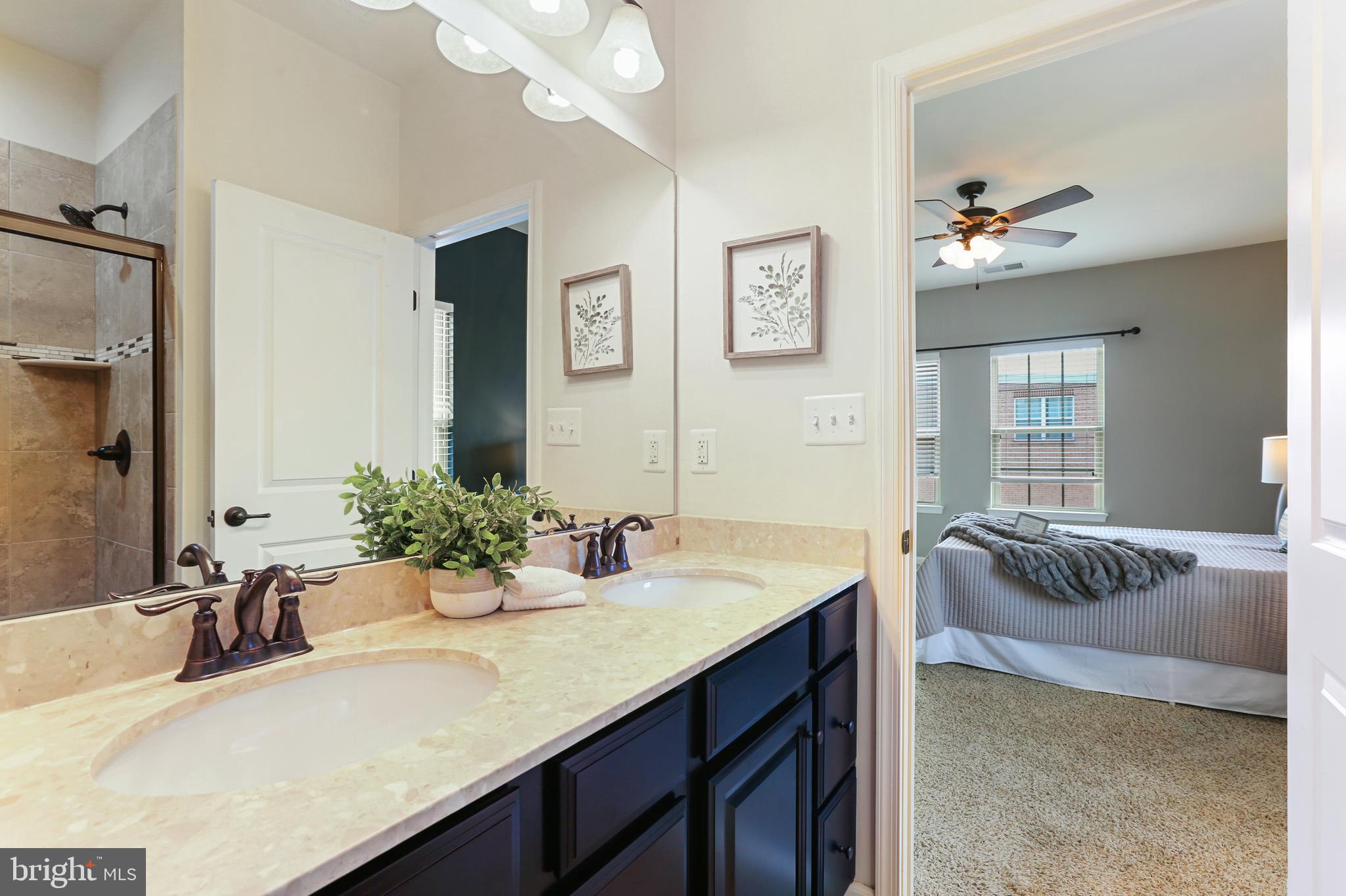 O'DONNELL SQUARE - Residential