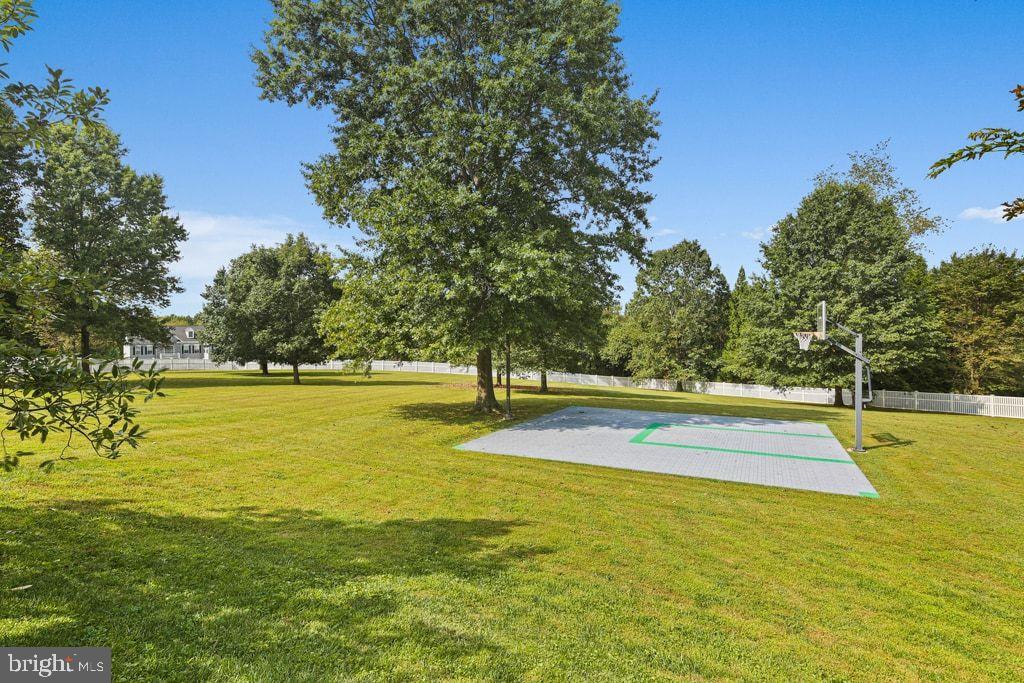 FAIR HILL - Residential