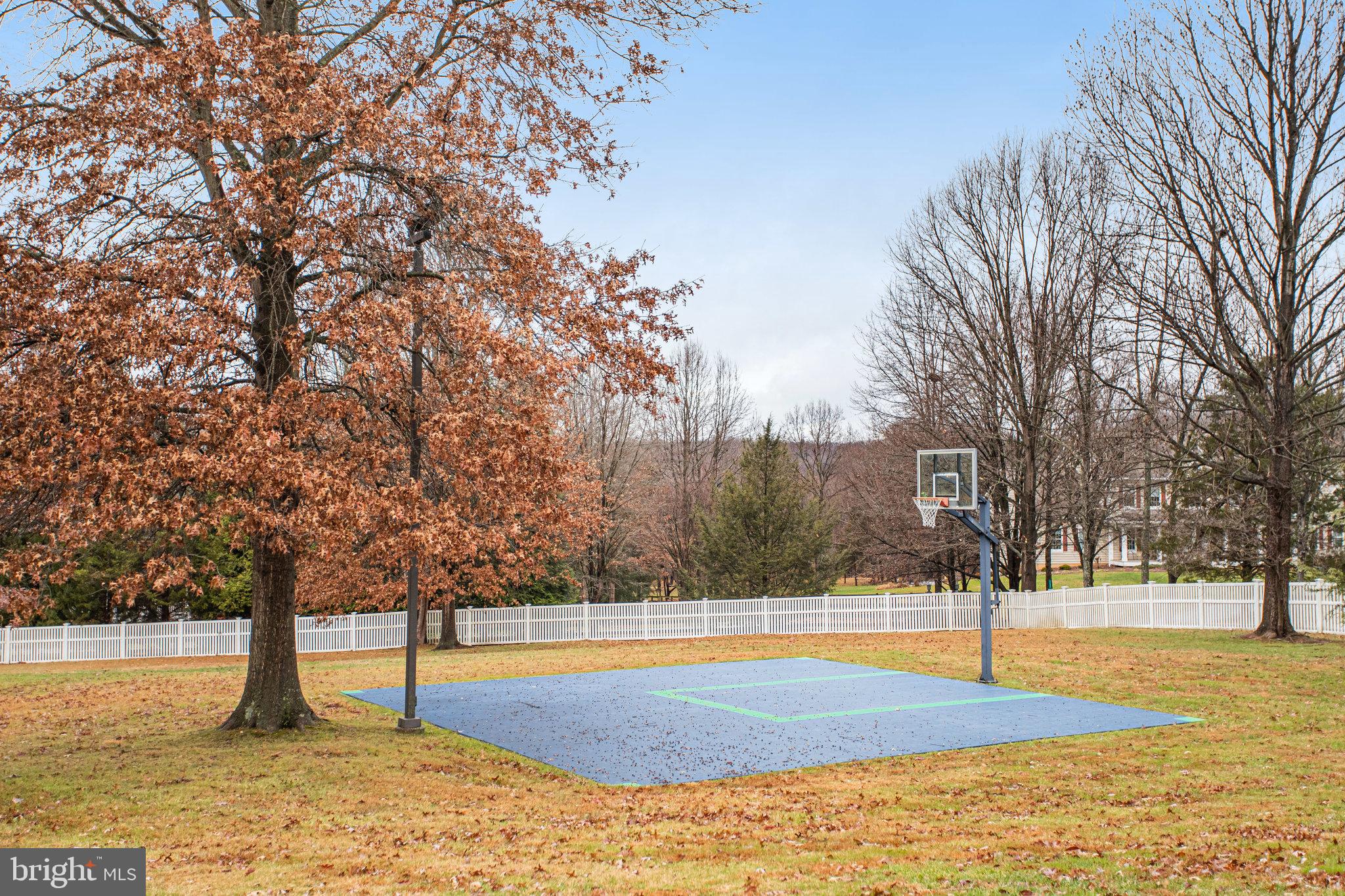 FAIR HILL - Residential