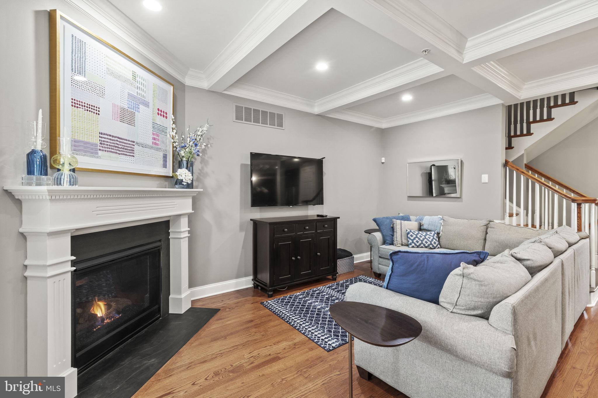 COLD POINT VILLAGE - Residential