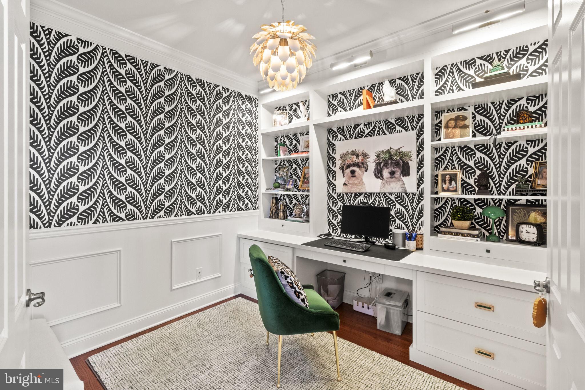 COLD POINT VILLAGE - Residential