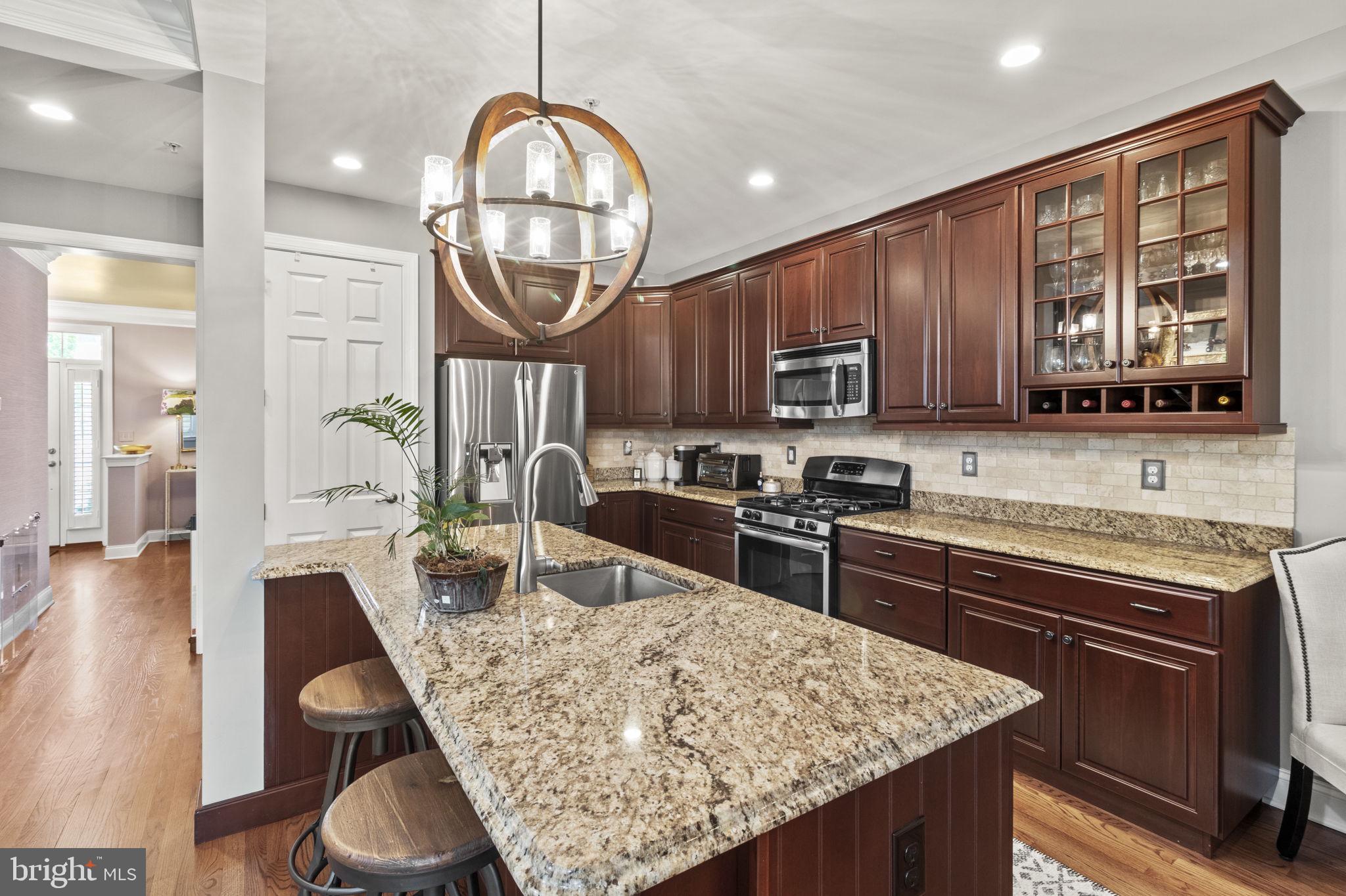 COLD POINT VILLAGE - Residential