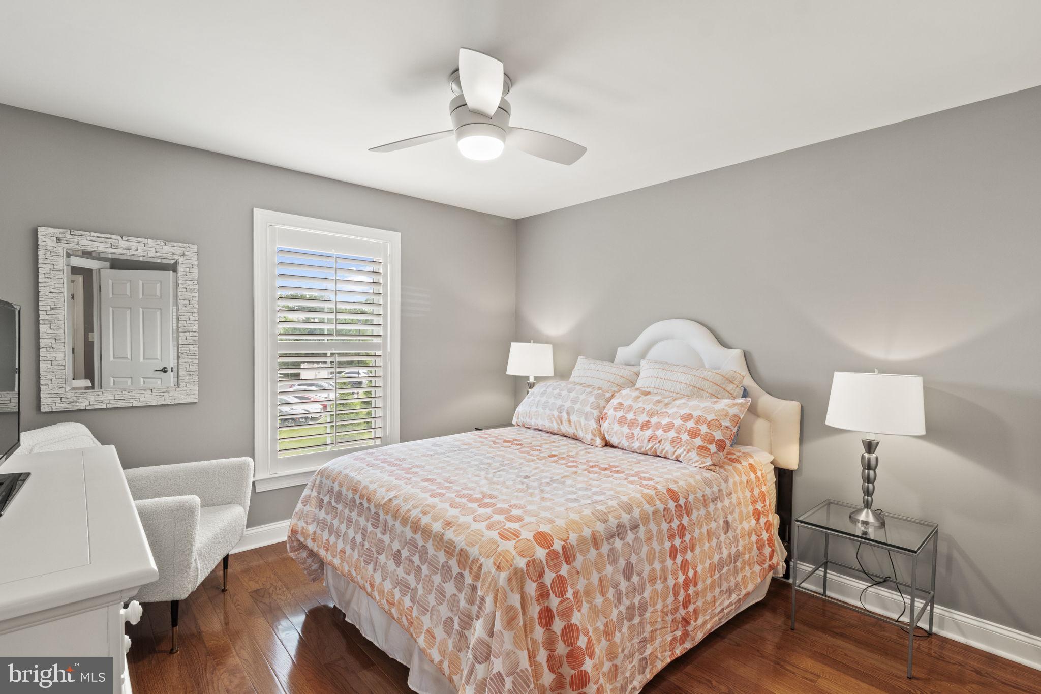 COLD POINT VILLAGE - Residential