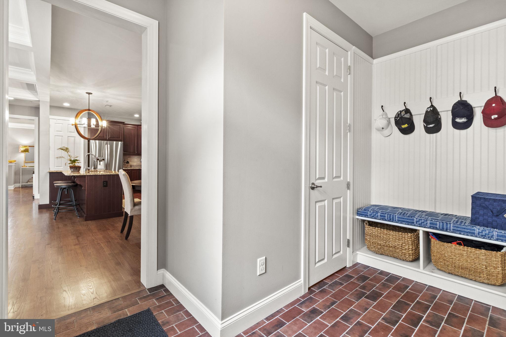 COLD POINT VILLAGE - Residential