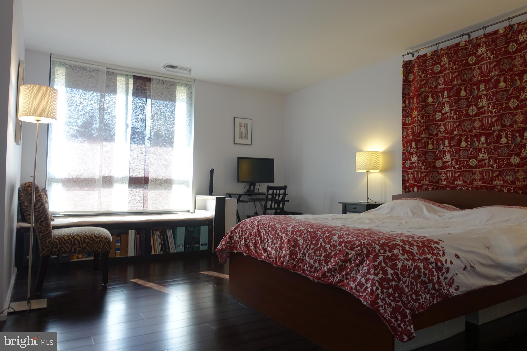 ENCORE OF MCLEAN - Residential Lease