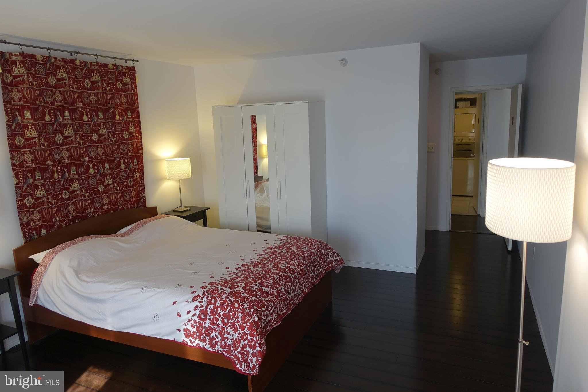 ENCORE OF MCLEAN - Residential Lease