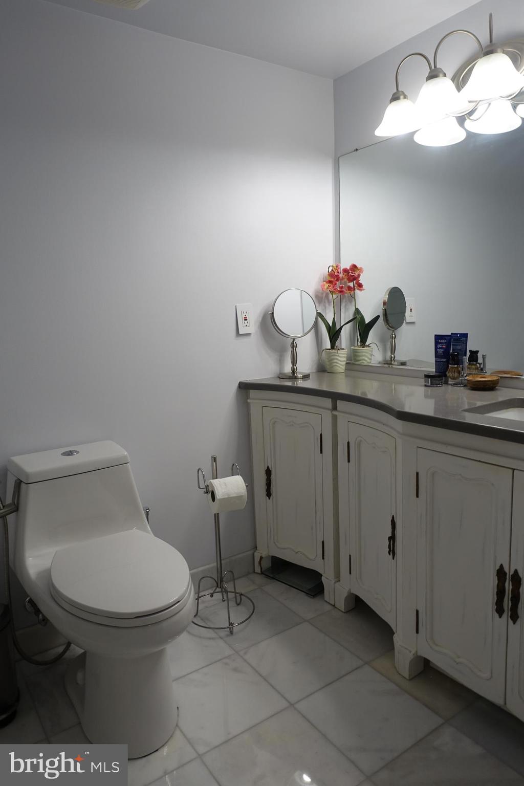 ENCORE OF MCLEAN - Residential Lease