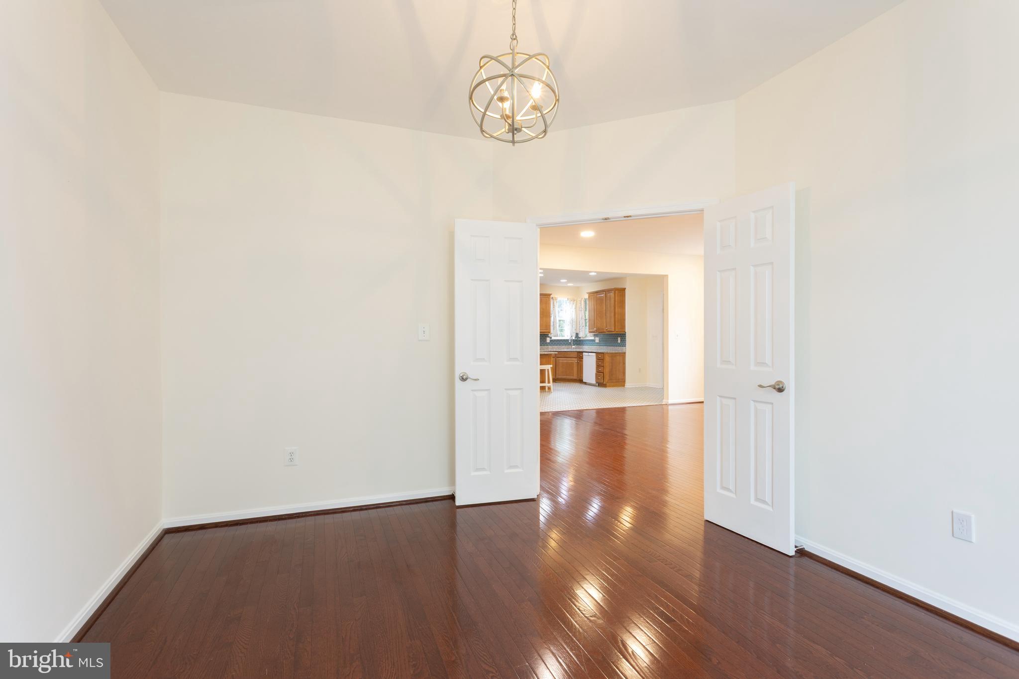 THE PARKE AT MOUNT WASHINGTON - Residential