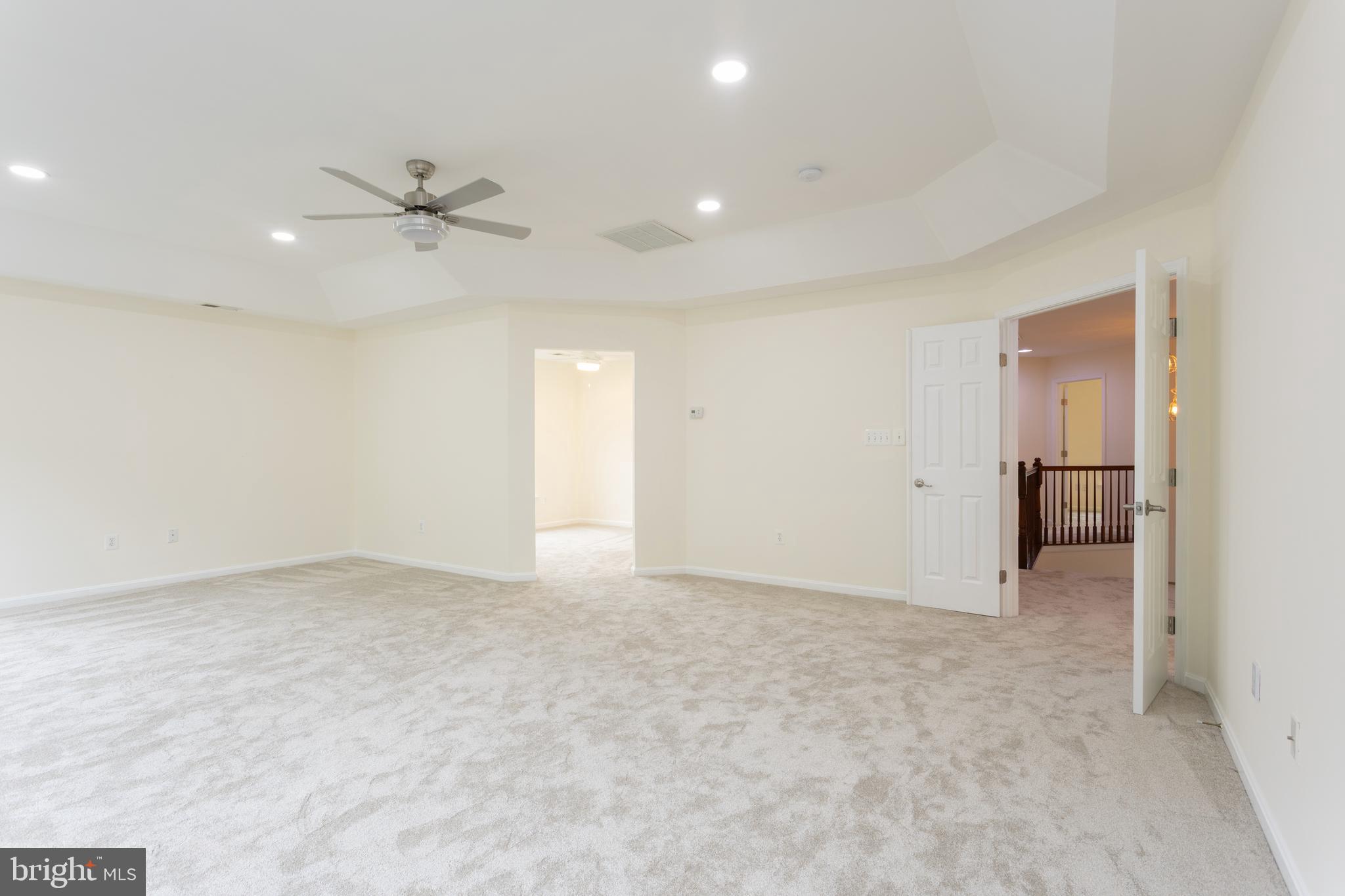 THE PARKE AT MOUNT WASHINGTON - Residential