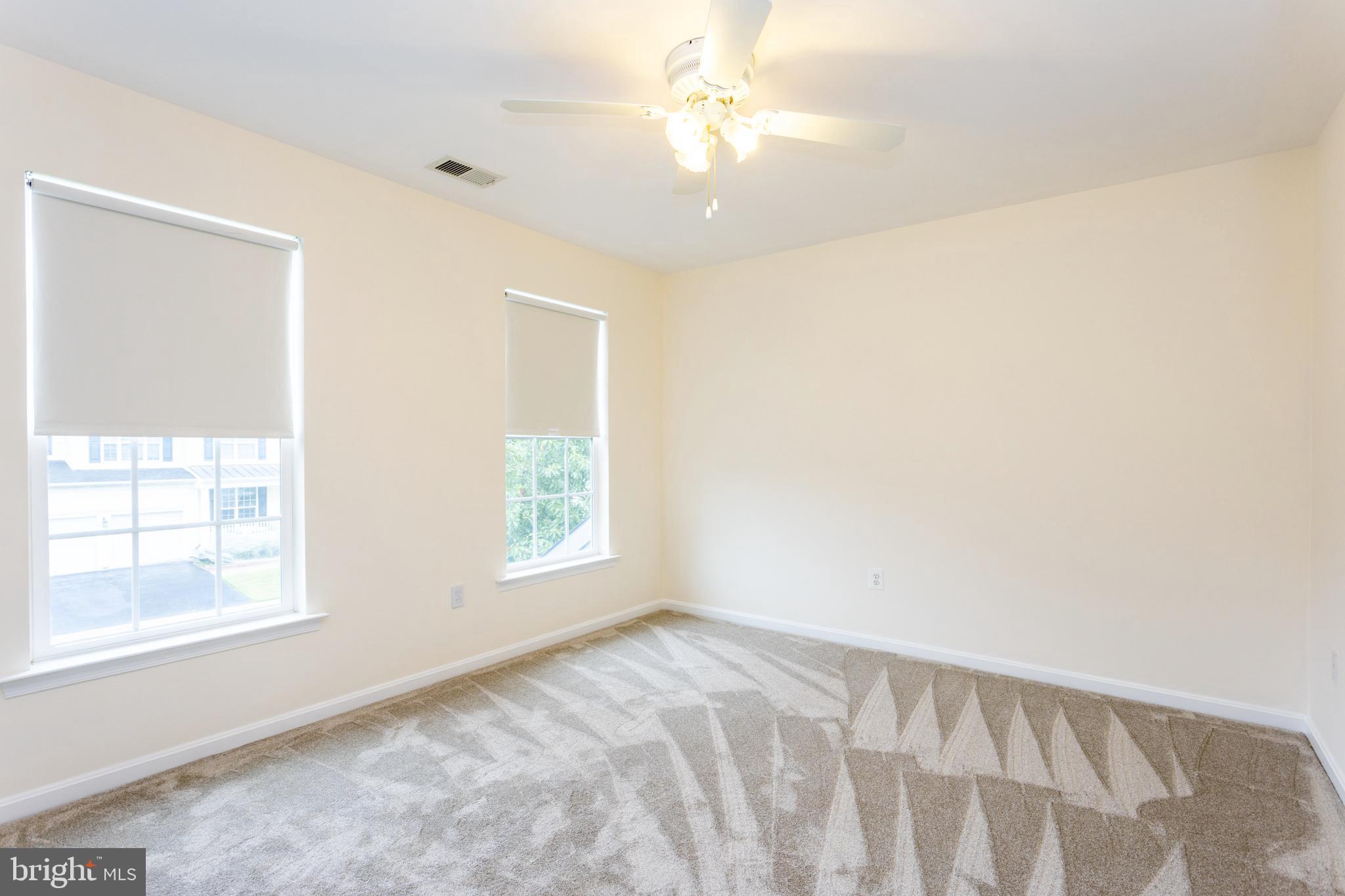 THE PARKE AT MOUNT WASHINGTON - Residential
