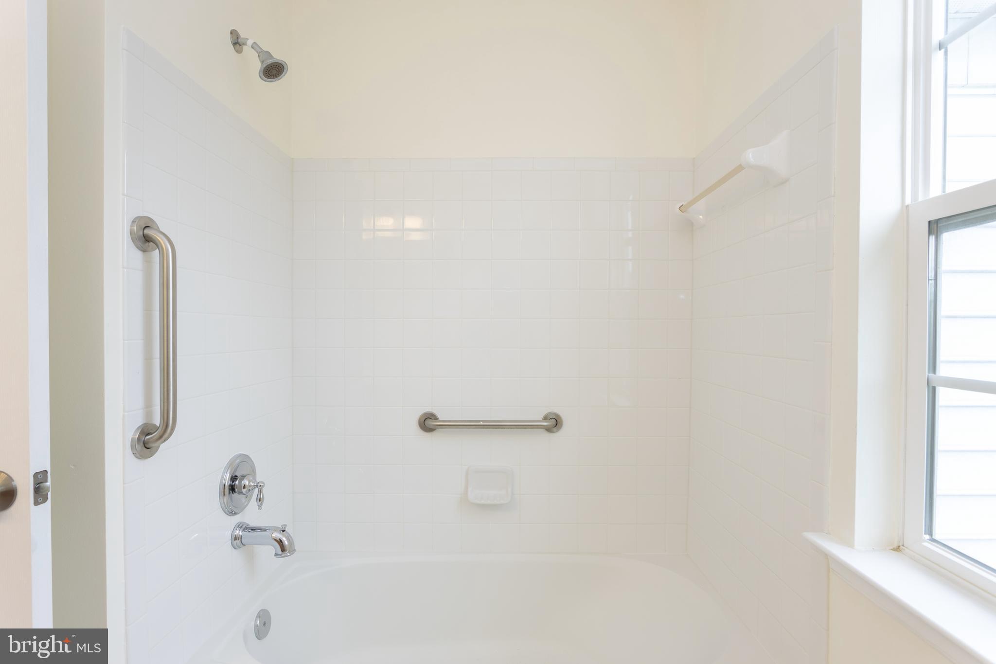THE PARKE AT MOUNT WASHINGTON - Residential