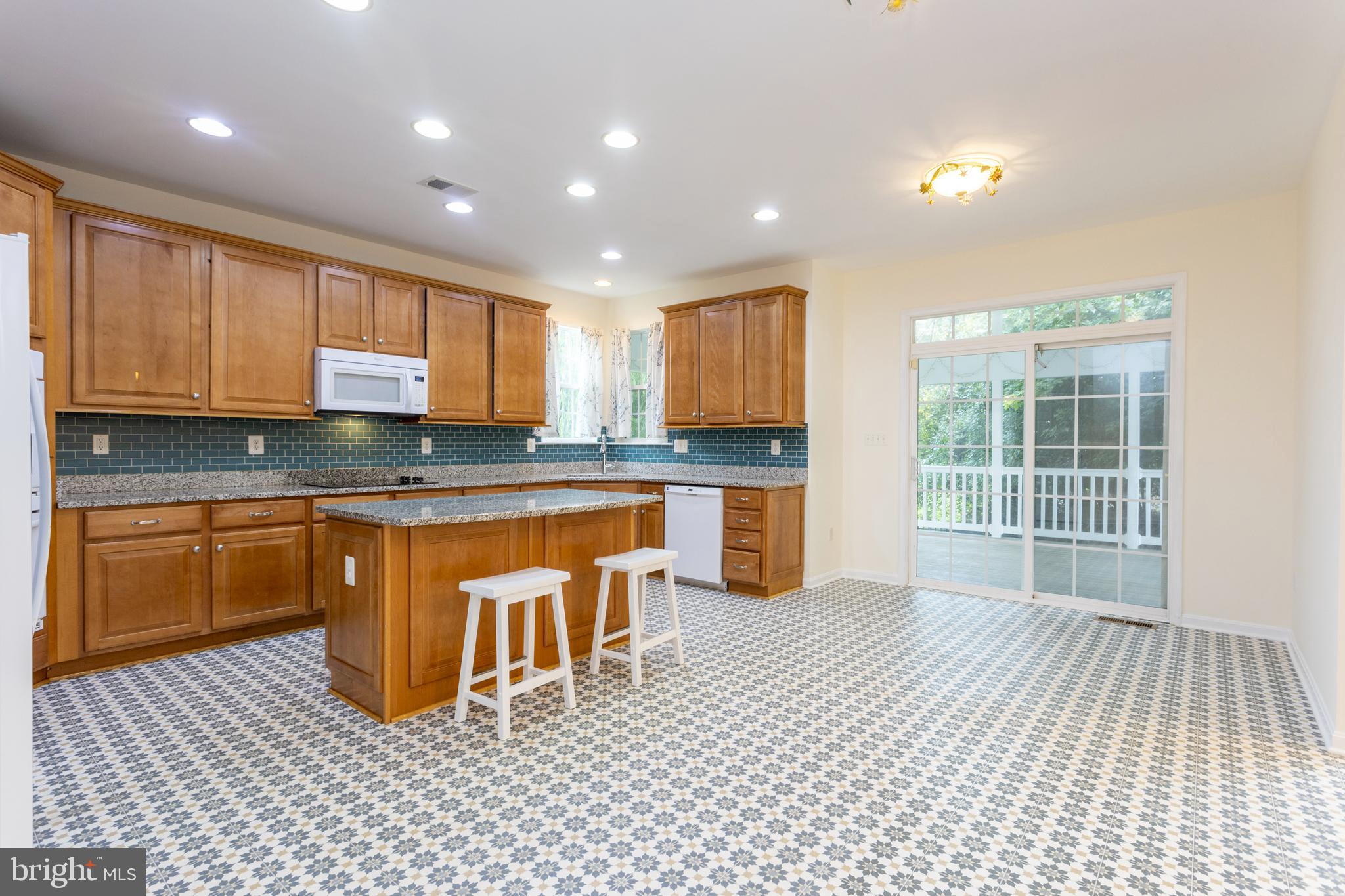 THE PARKE AT MOUNT WASHINGTON - Residential