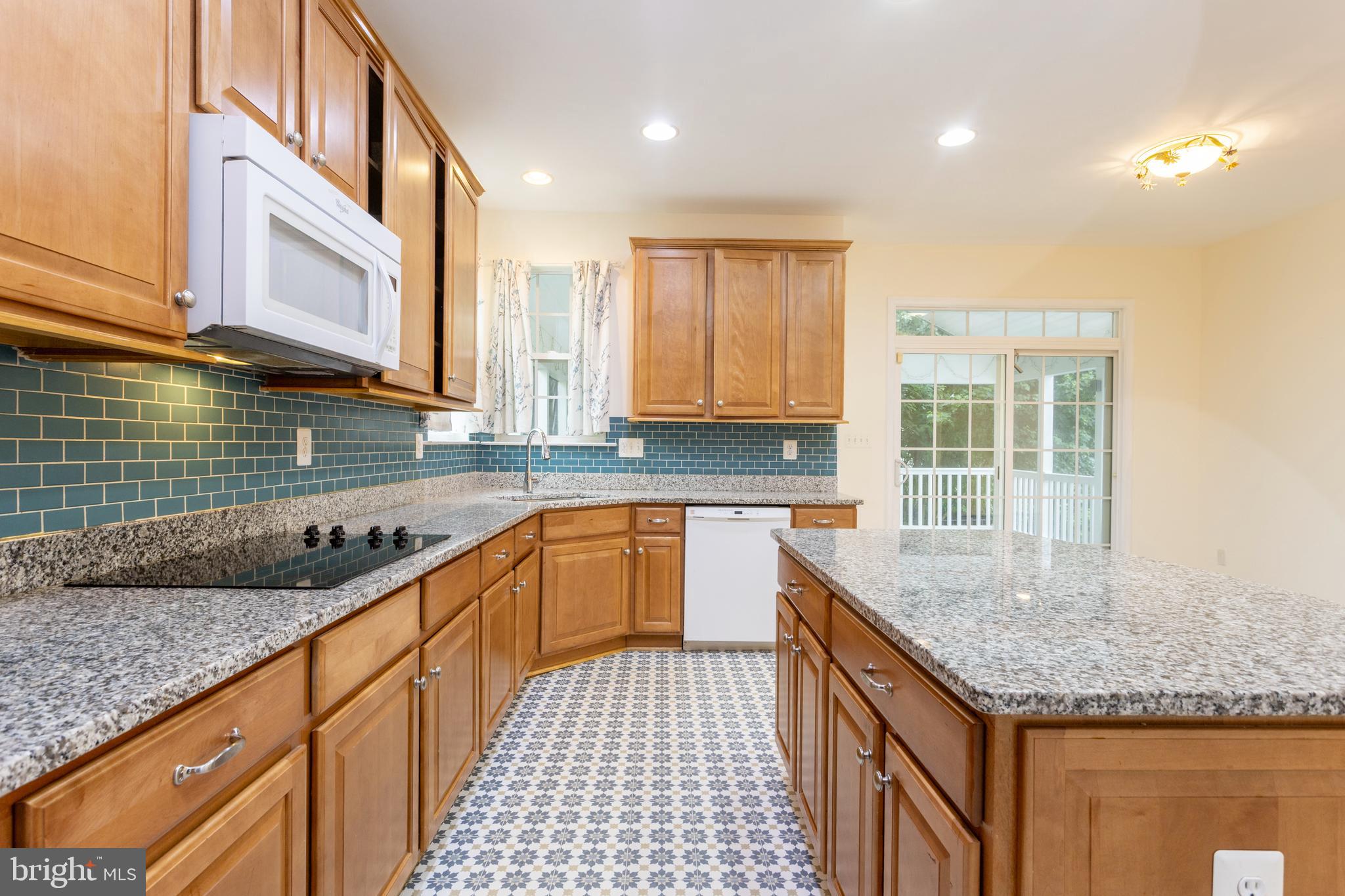 THE PARKE AT MOUNT WASHINGTON - Residential