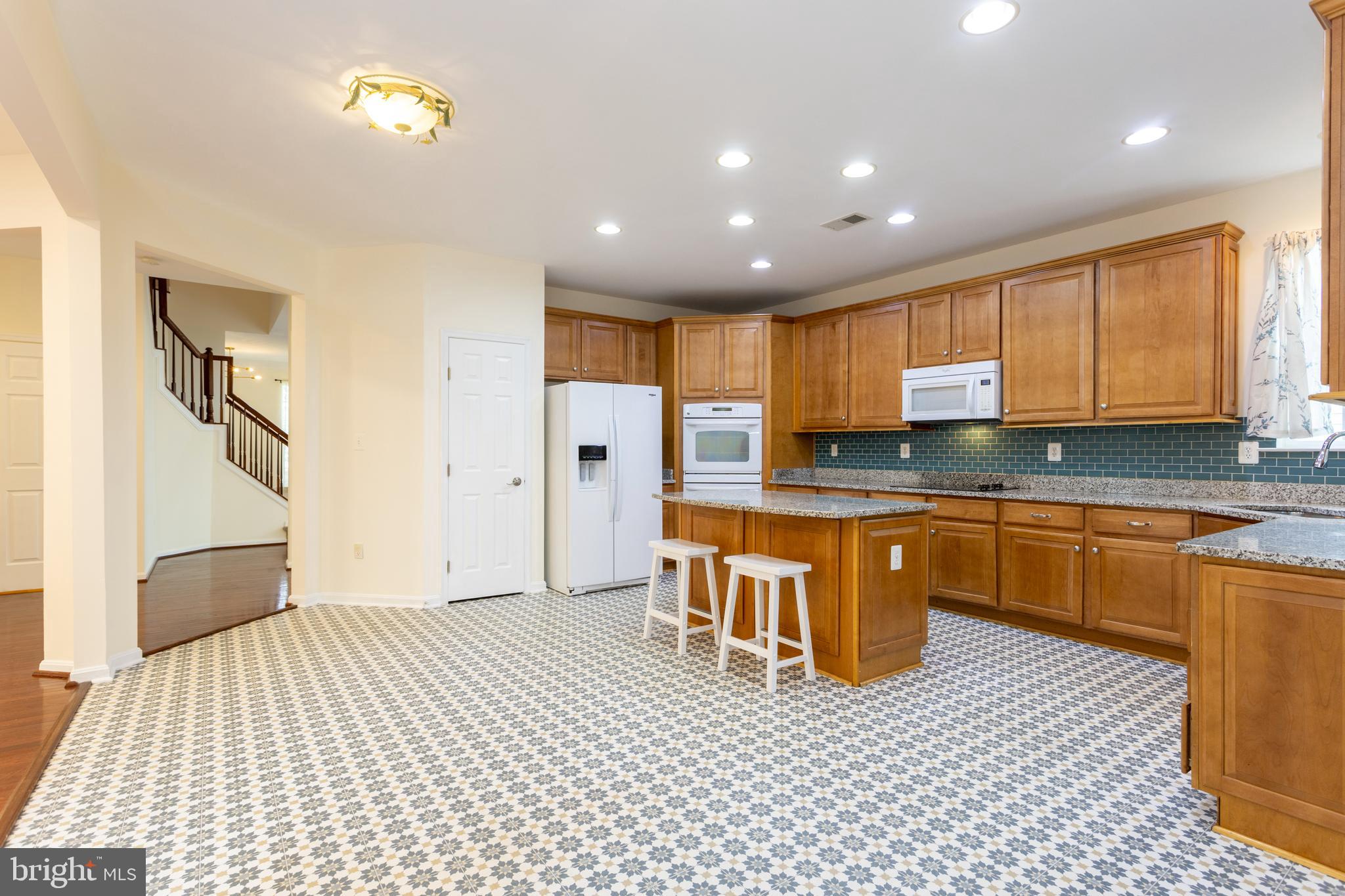 THE PARKE AT MOUNT WASHINGTON - Residential
