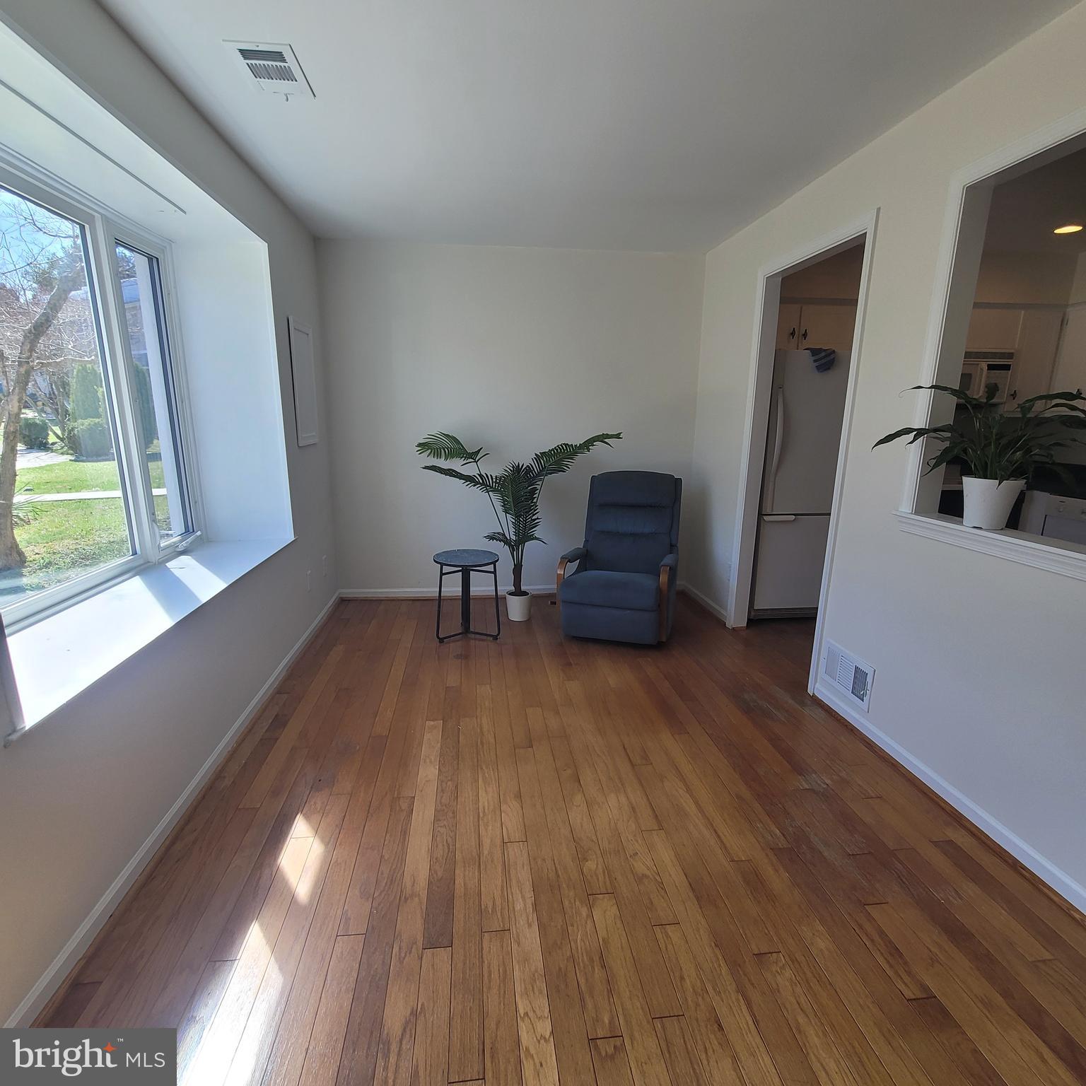 RHONDDA - Residential