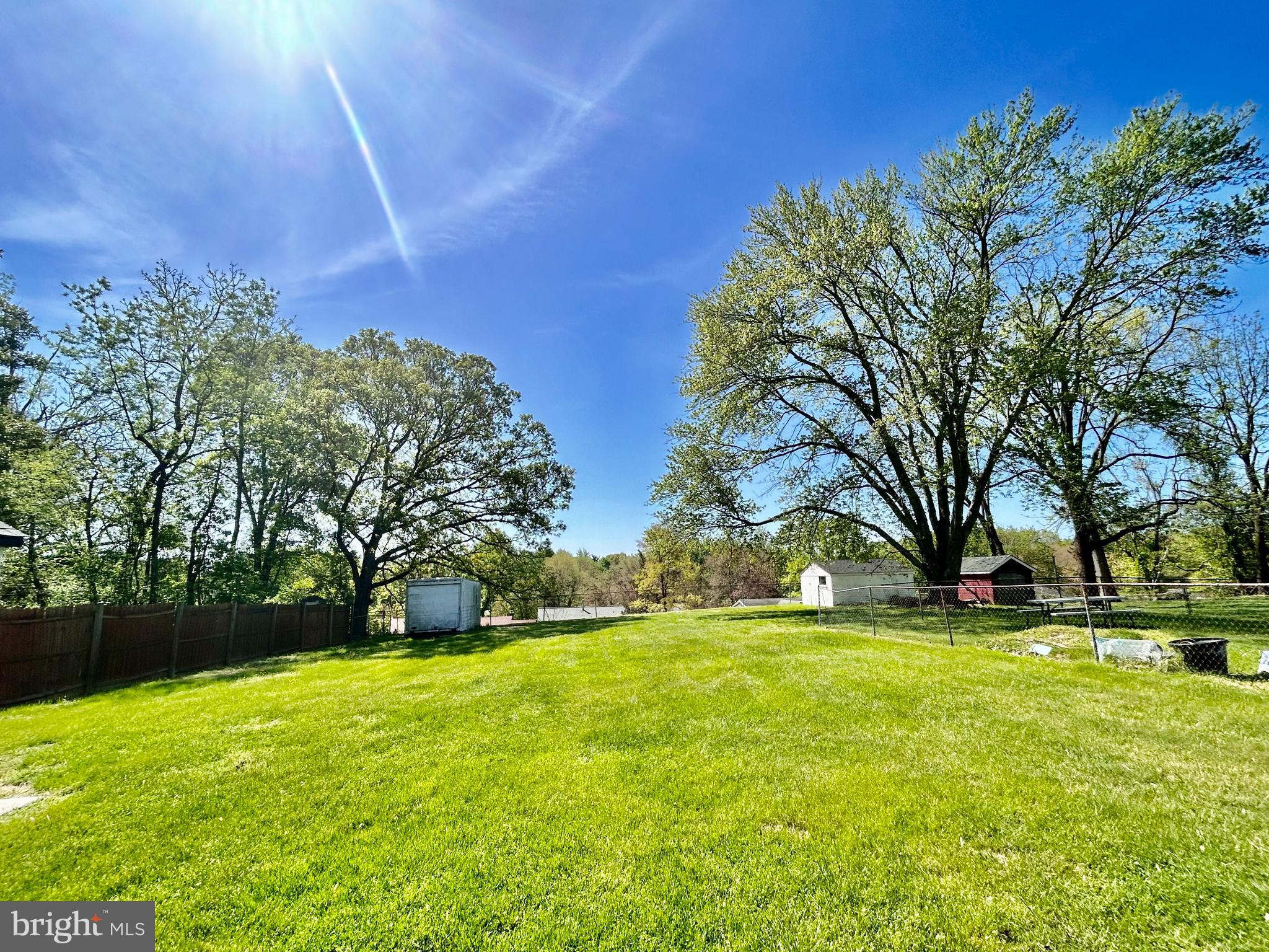 BUCKLERS - Residential