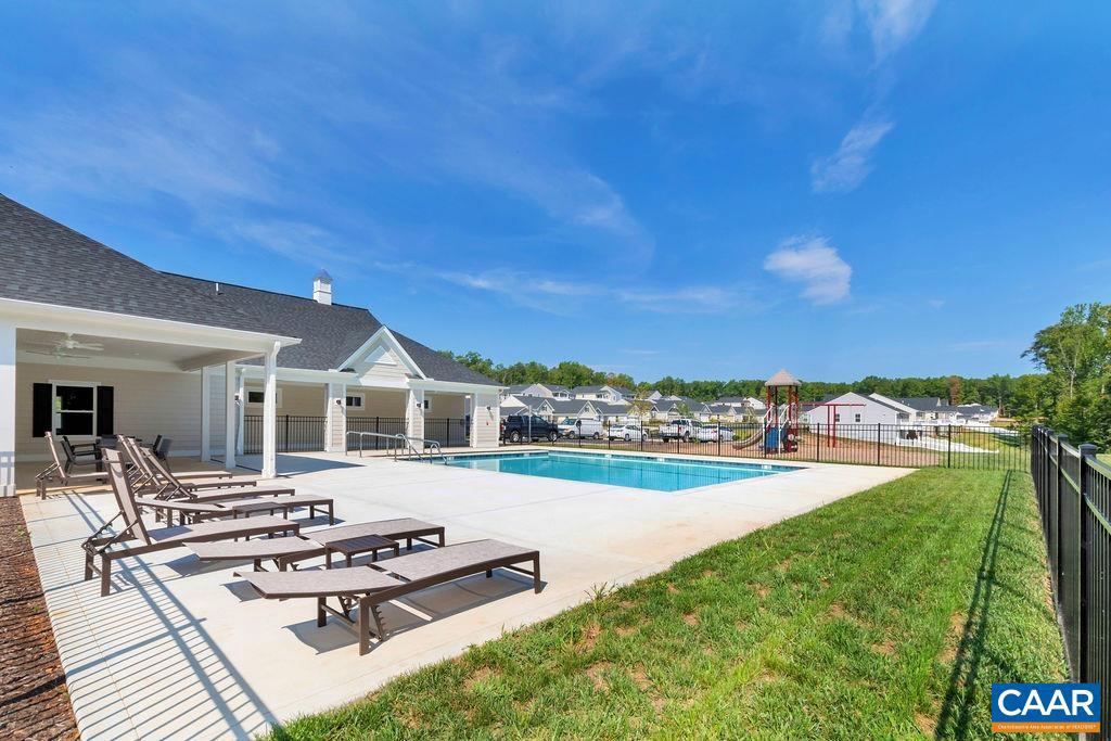 VILLAGE OAKS - Residential