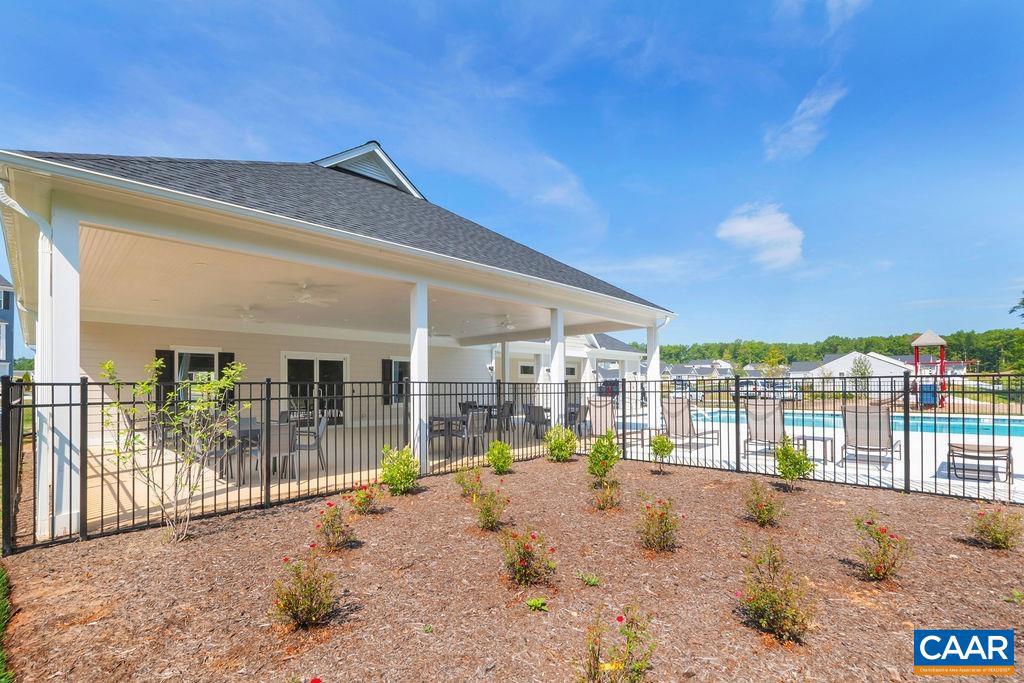 VILLAGE OAKS - Residential