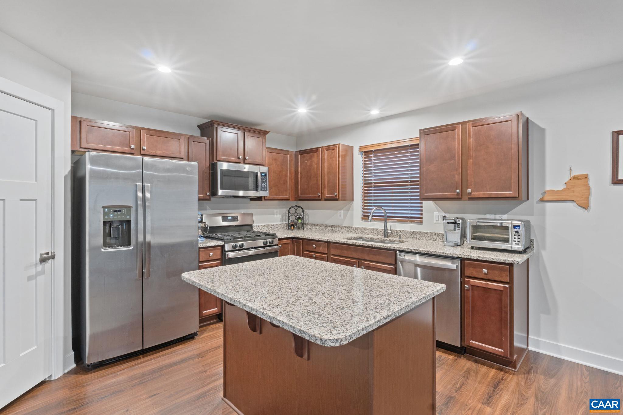 VILLAGE OAKS - Residential