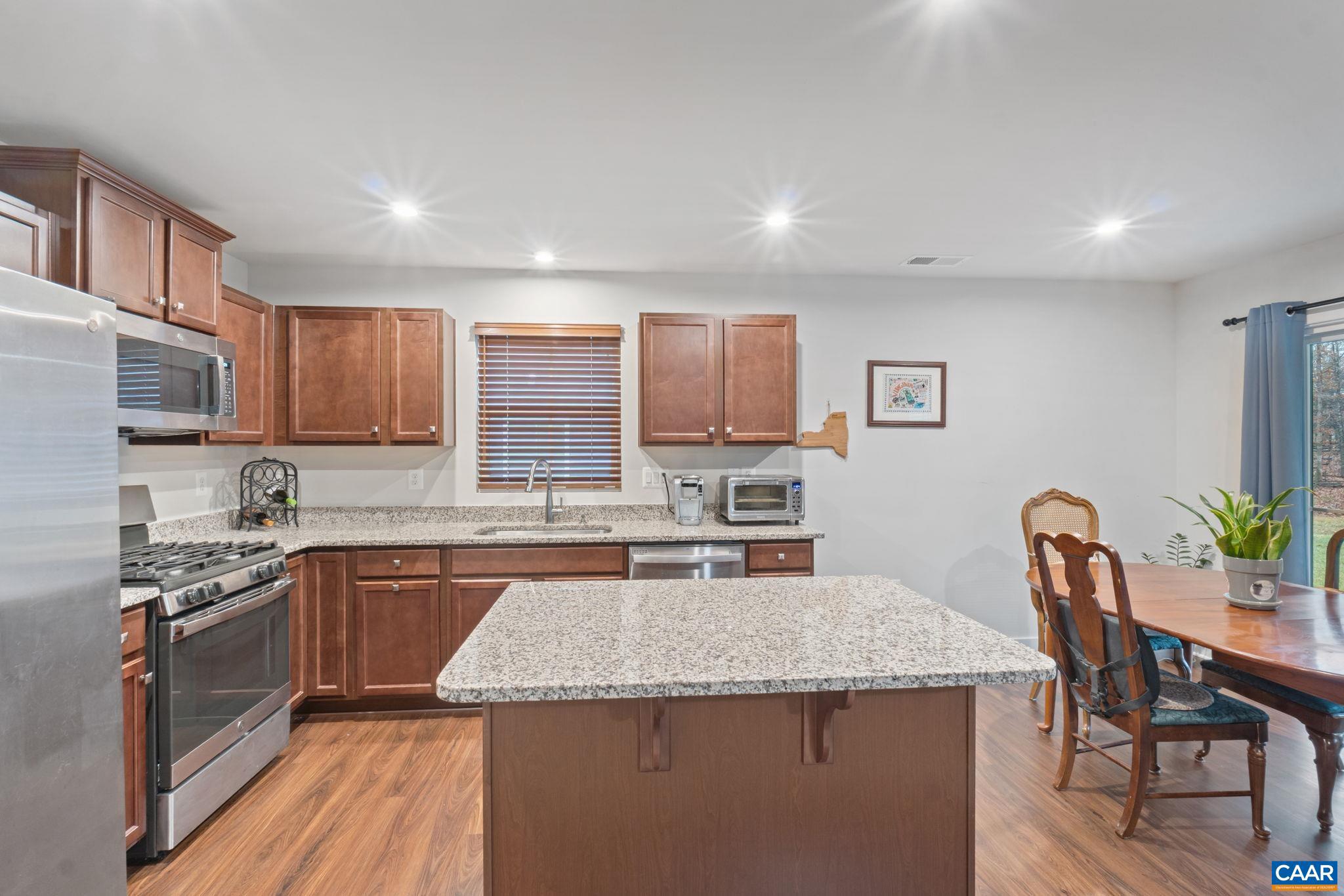 VILLAGE OAKS - Residential