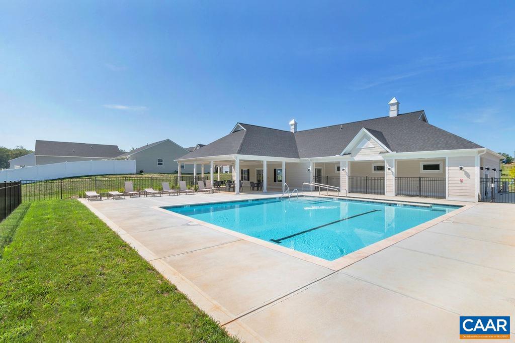 VILLAGE OAKS - Residential