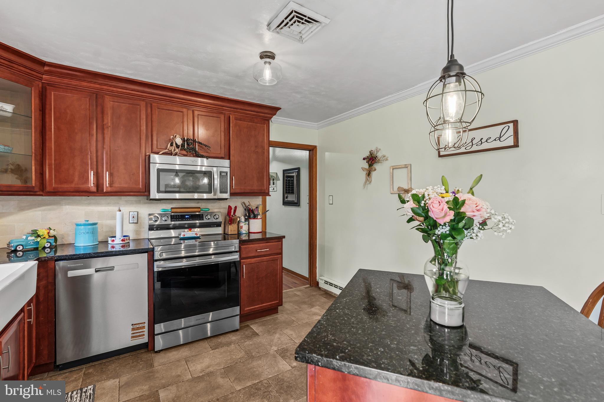 BELVEDERE HEIGHTS - Residential