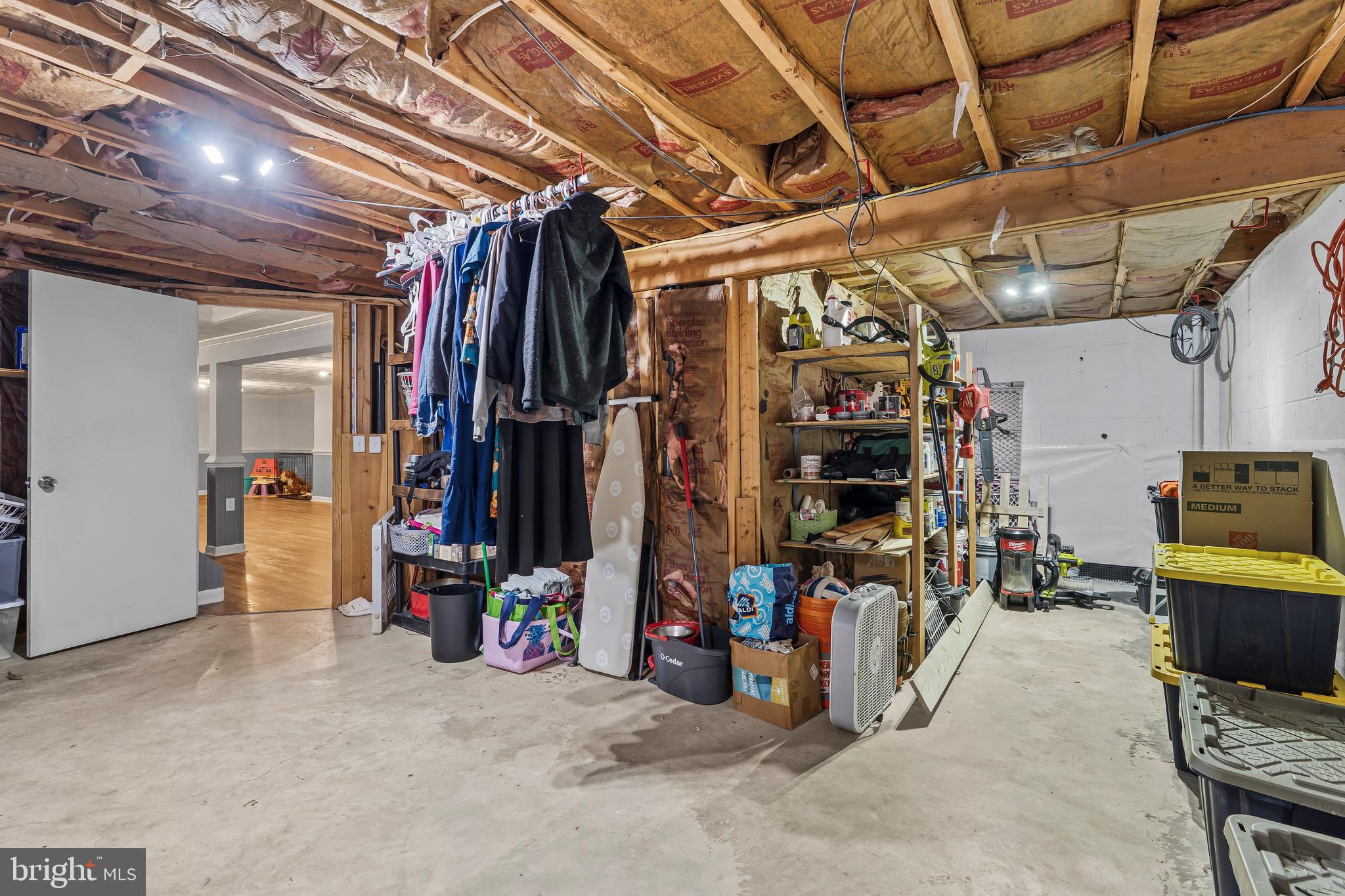 BELVEDERE HEIGHTS - Residential