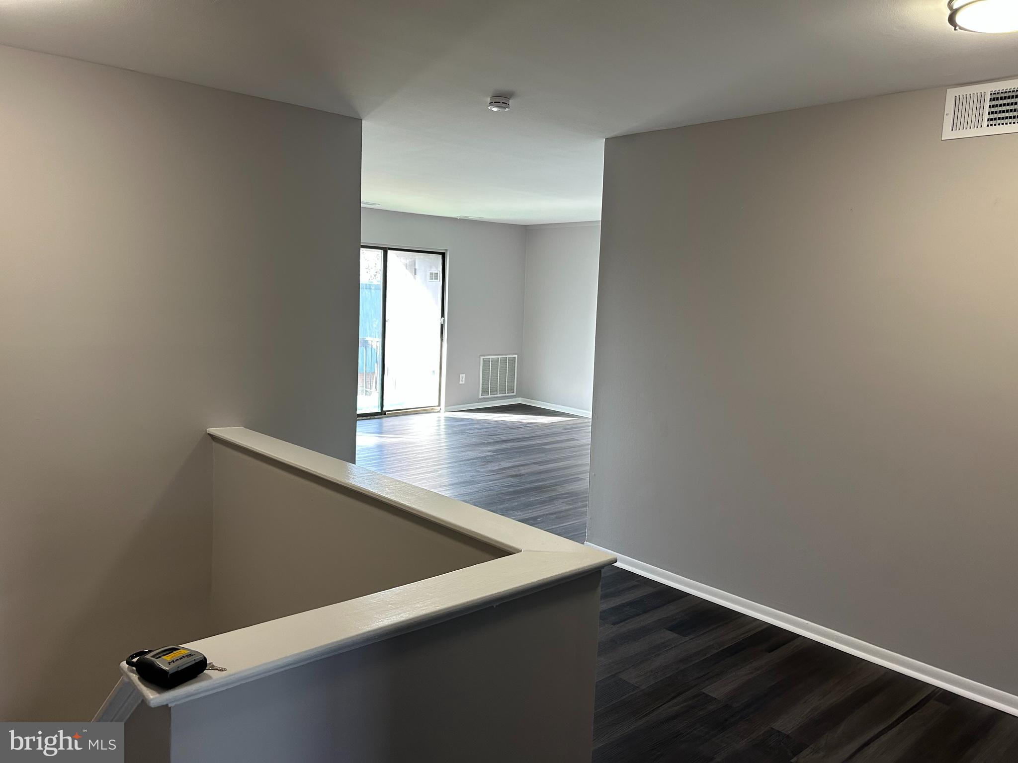 THE MEADOWS - Residential Lease