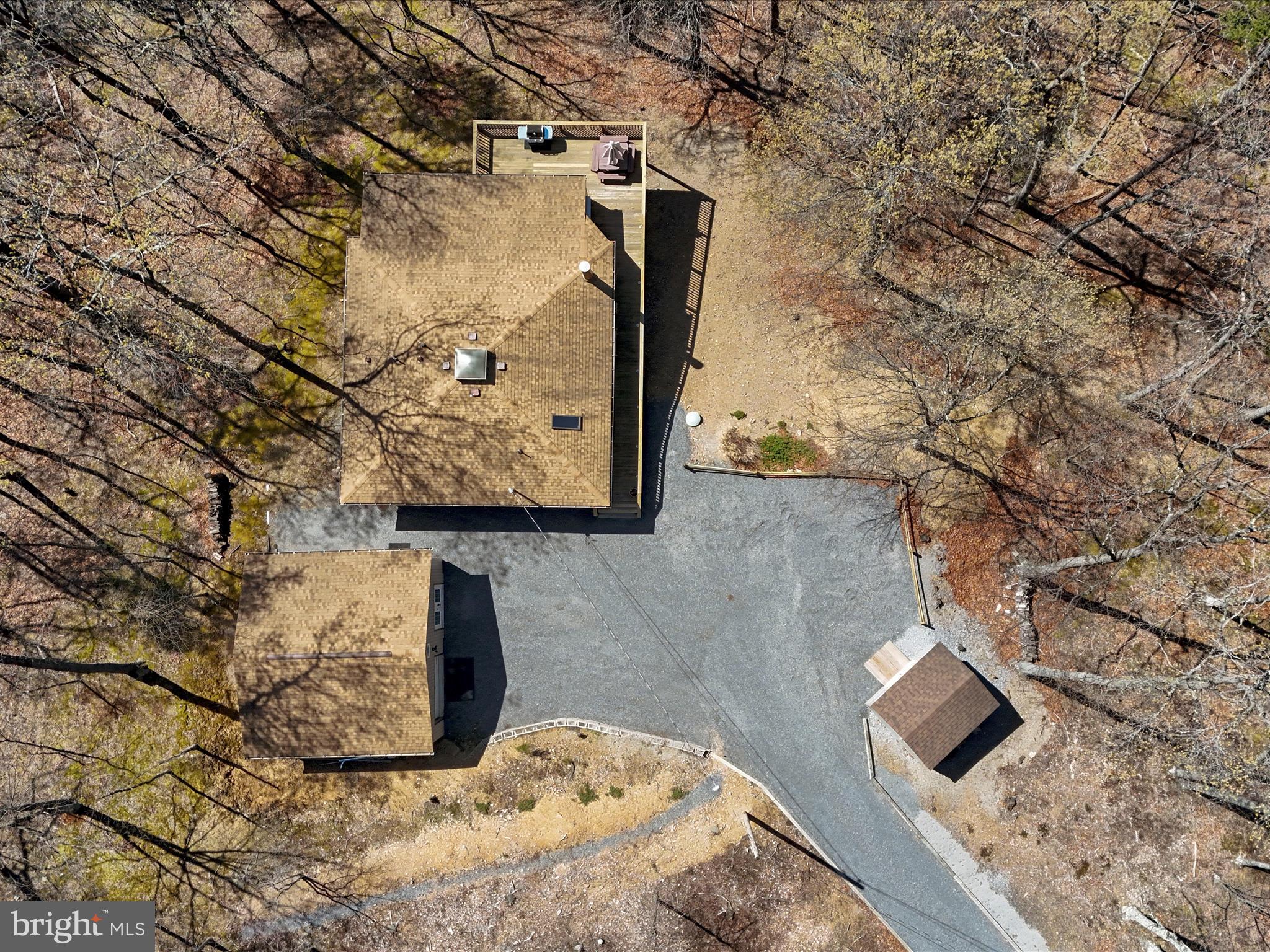 THE WOODS - Residential