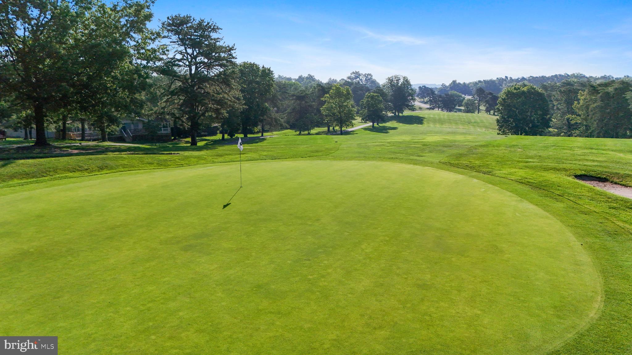 THE WOODS - Residential