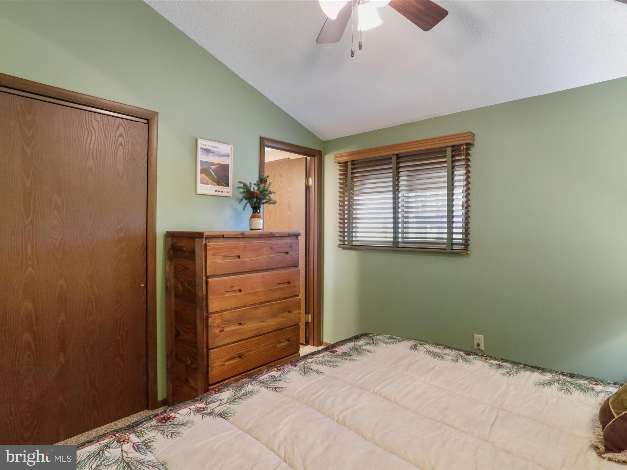 THE WOODS - Residential