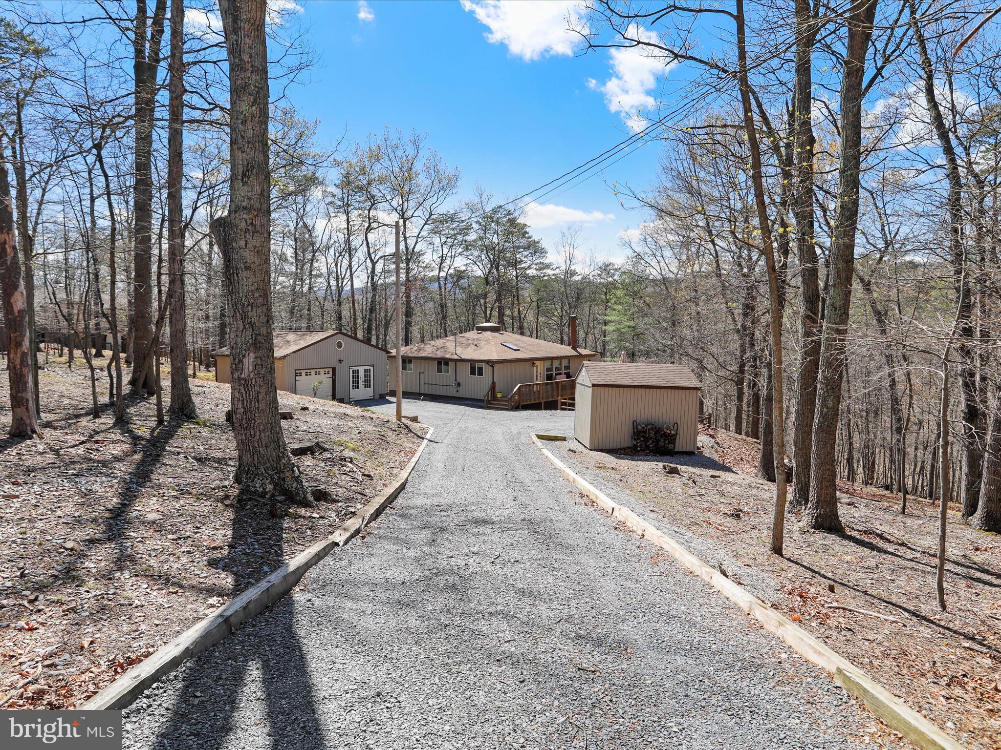 THE WOODS - Residential