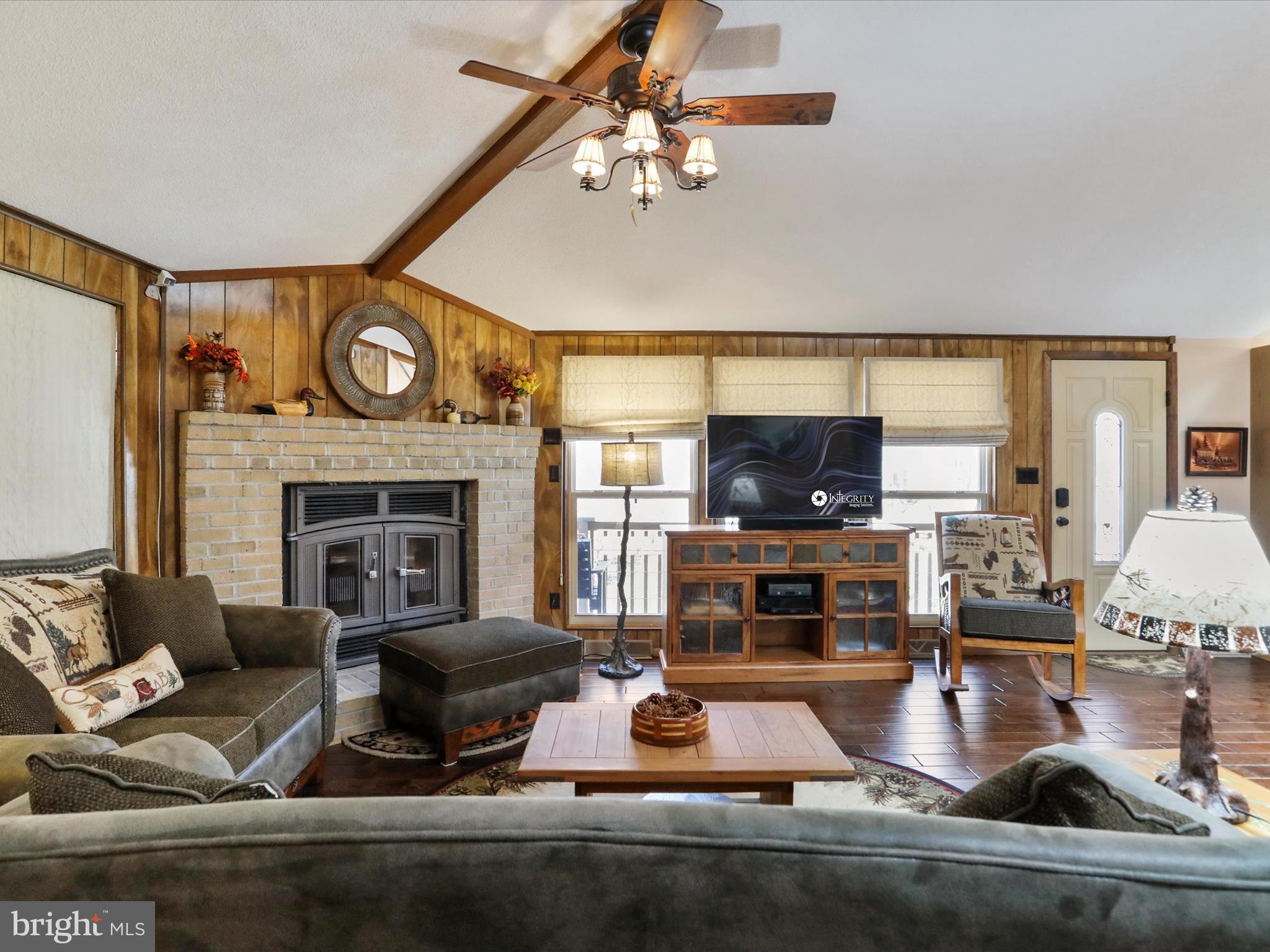 THE WOODS - Residential