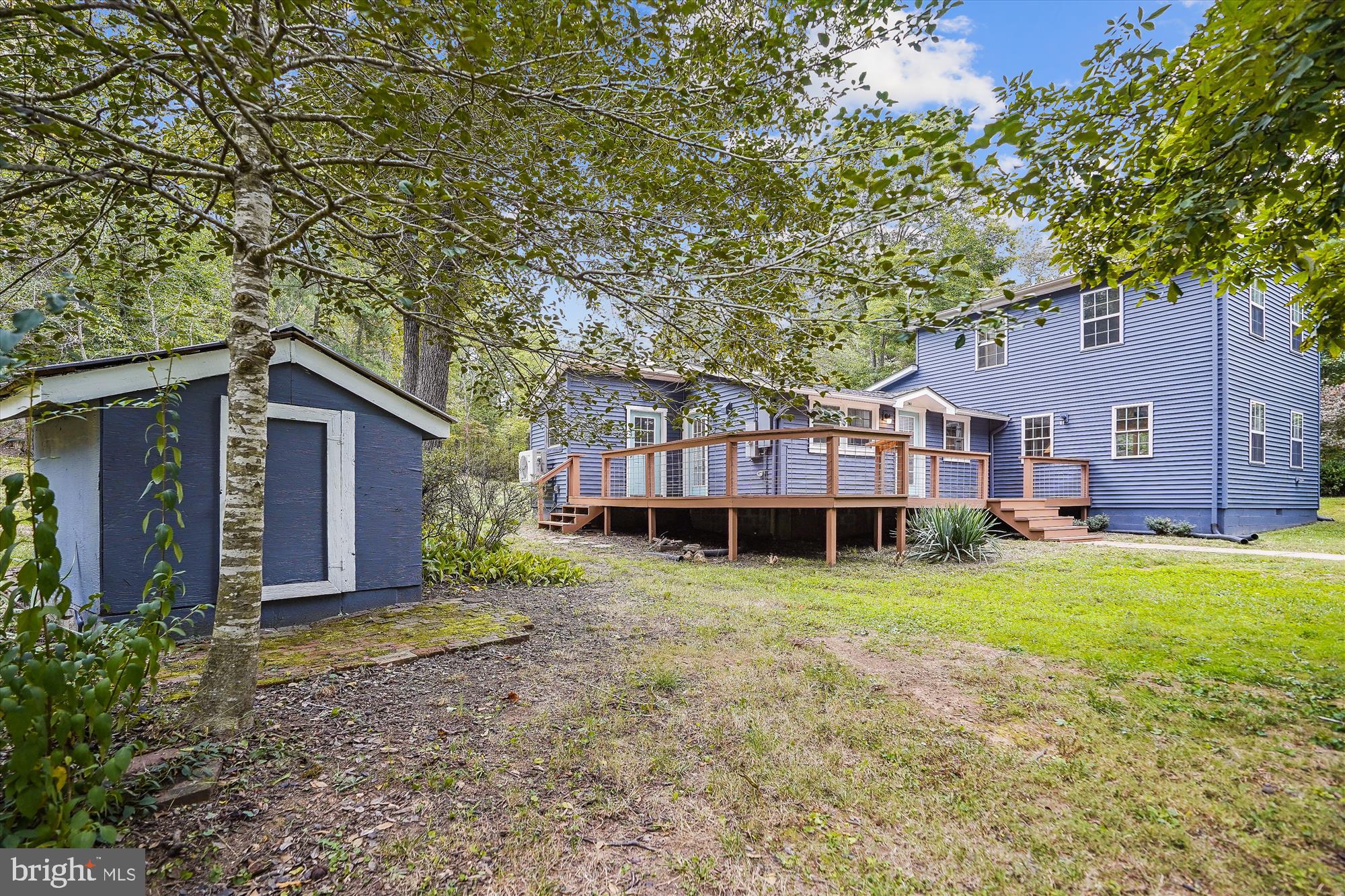 LAUREL MOUNTAIN - Residential
