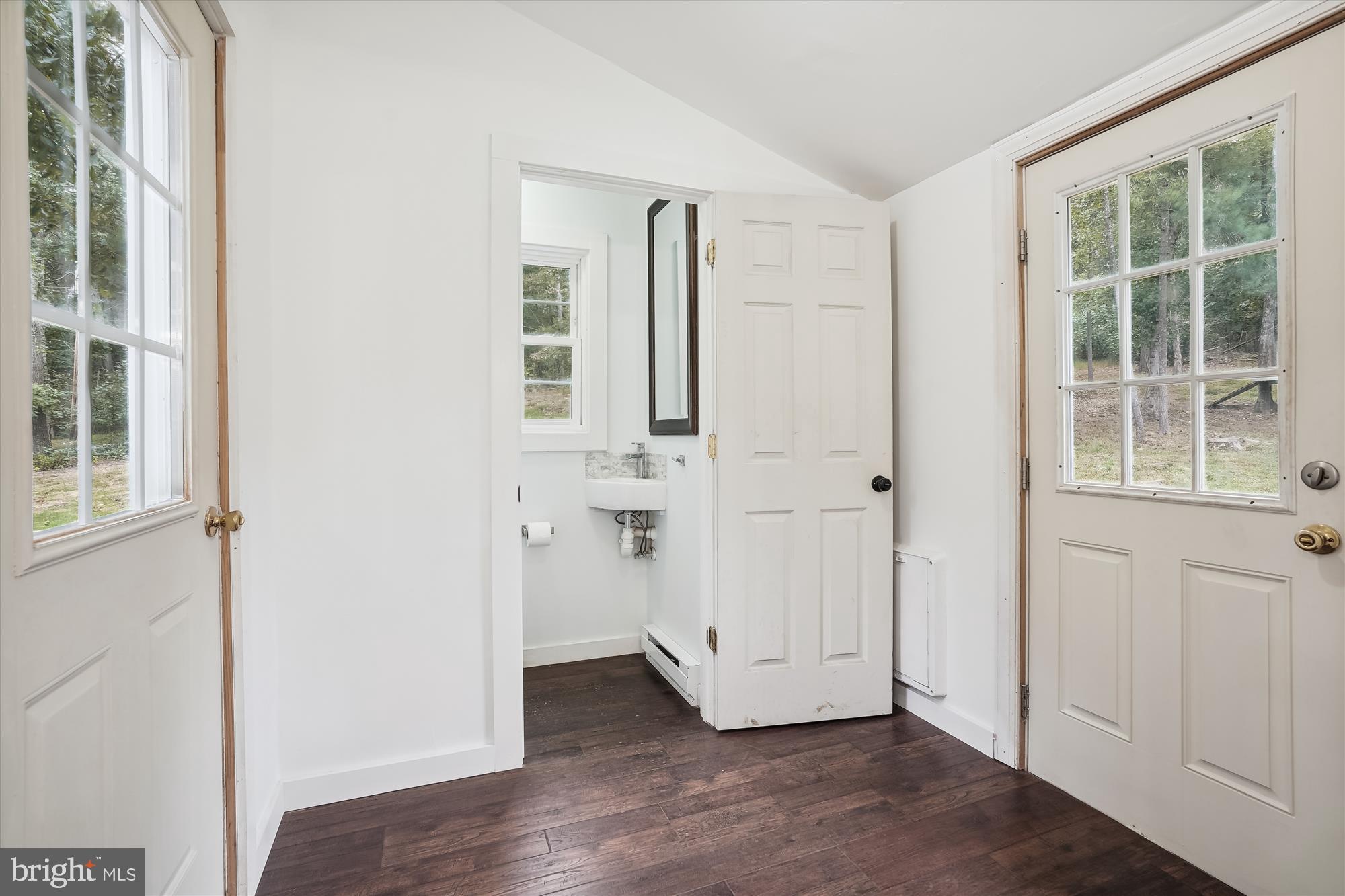 LAUREL MOUNTAIN - Residential