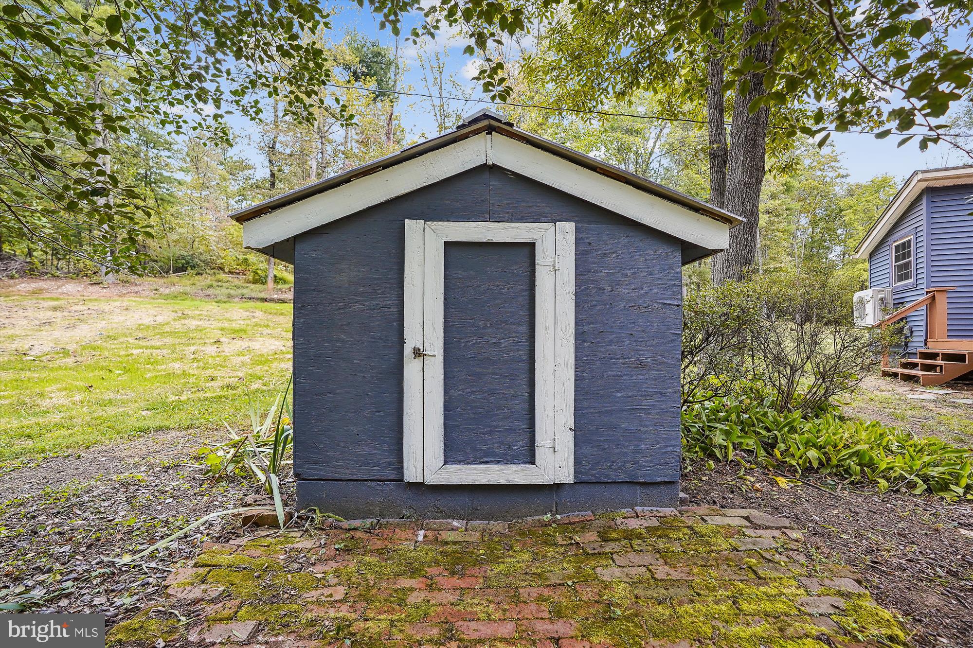 LAUREL MOUNTAIN - Residential
