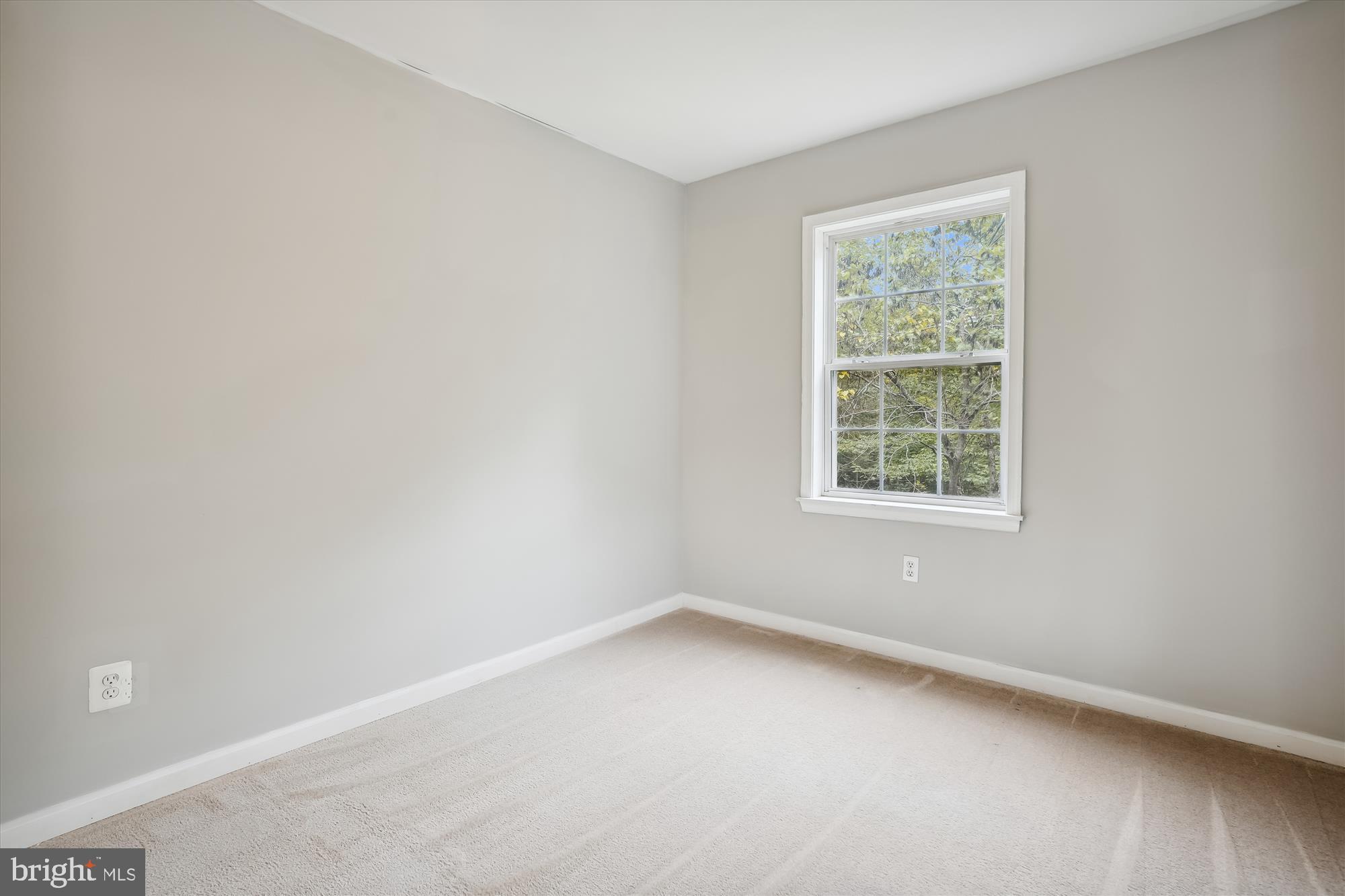 LAUREL MOUNTAIN - Residential