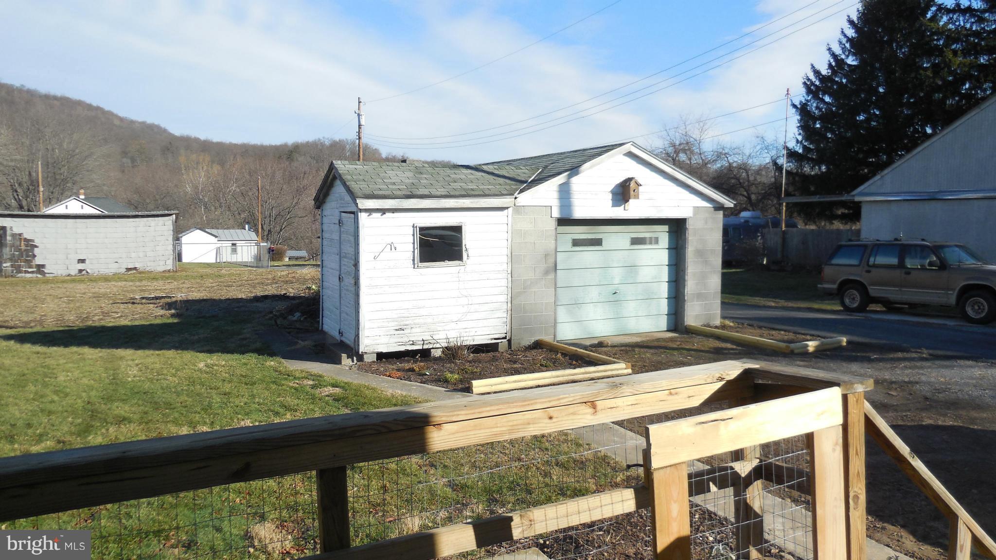 CACAPON VILLAGE - Residential