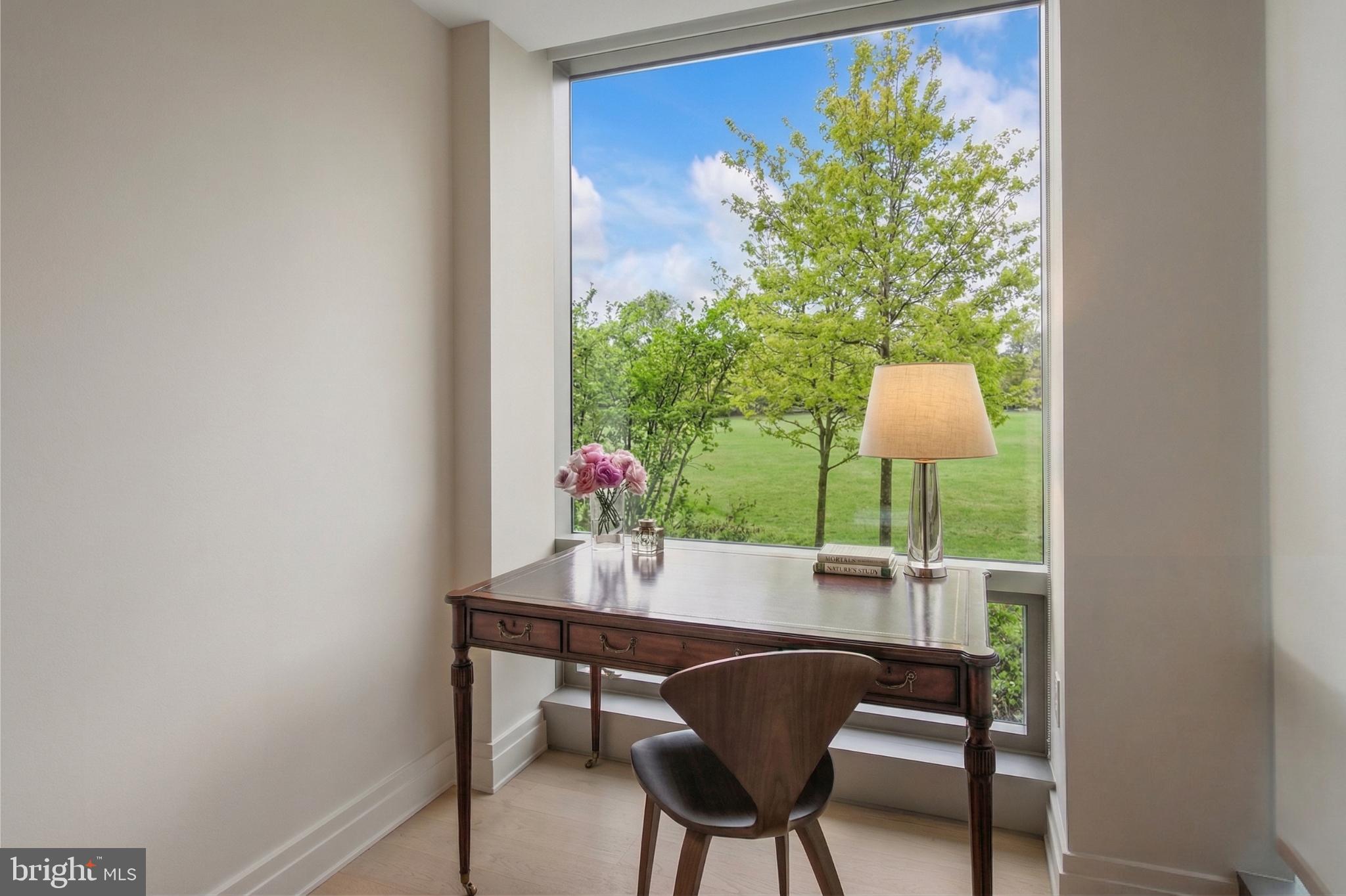WEST END - Residential