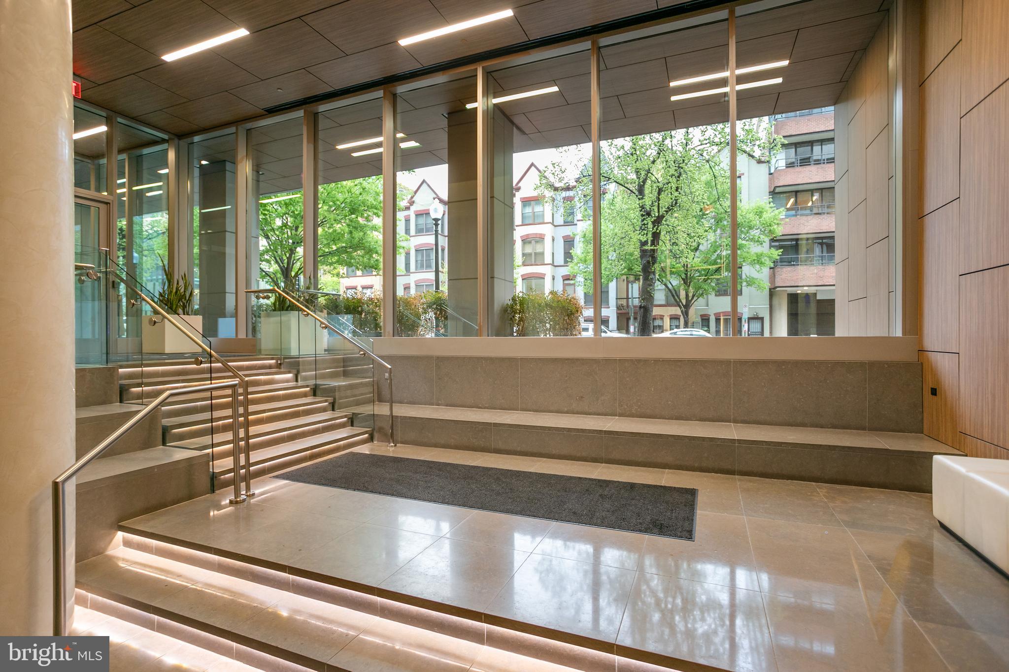 2501 M STREET NW T12