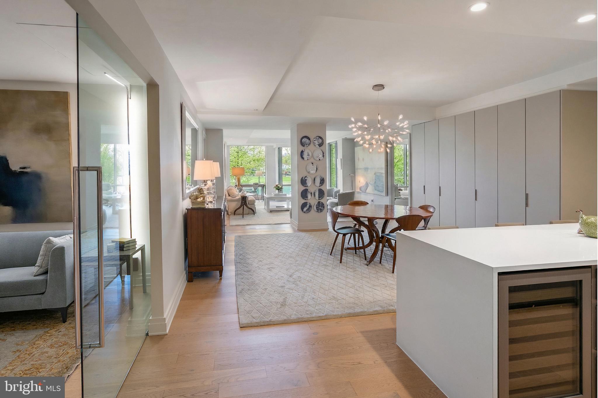 WEST END - Residential