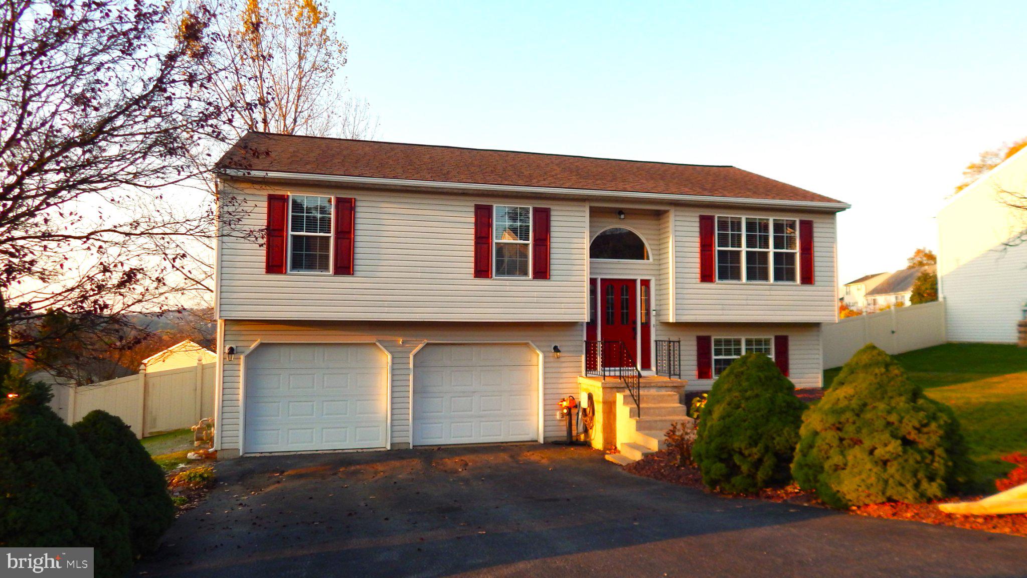143 OVERVIEW CIRCLE E