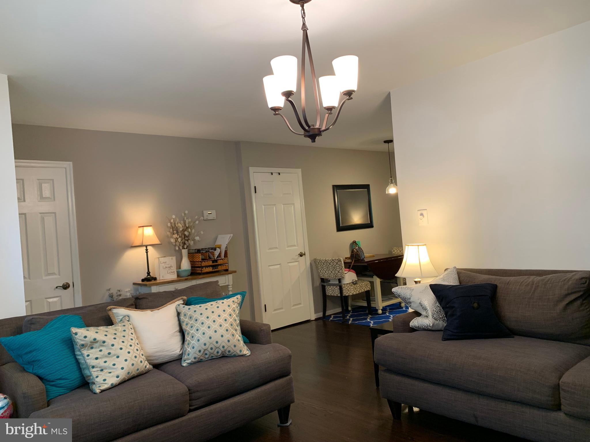 WOODWALK - Residential Lease