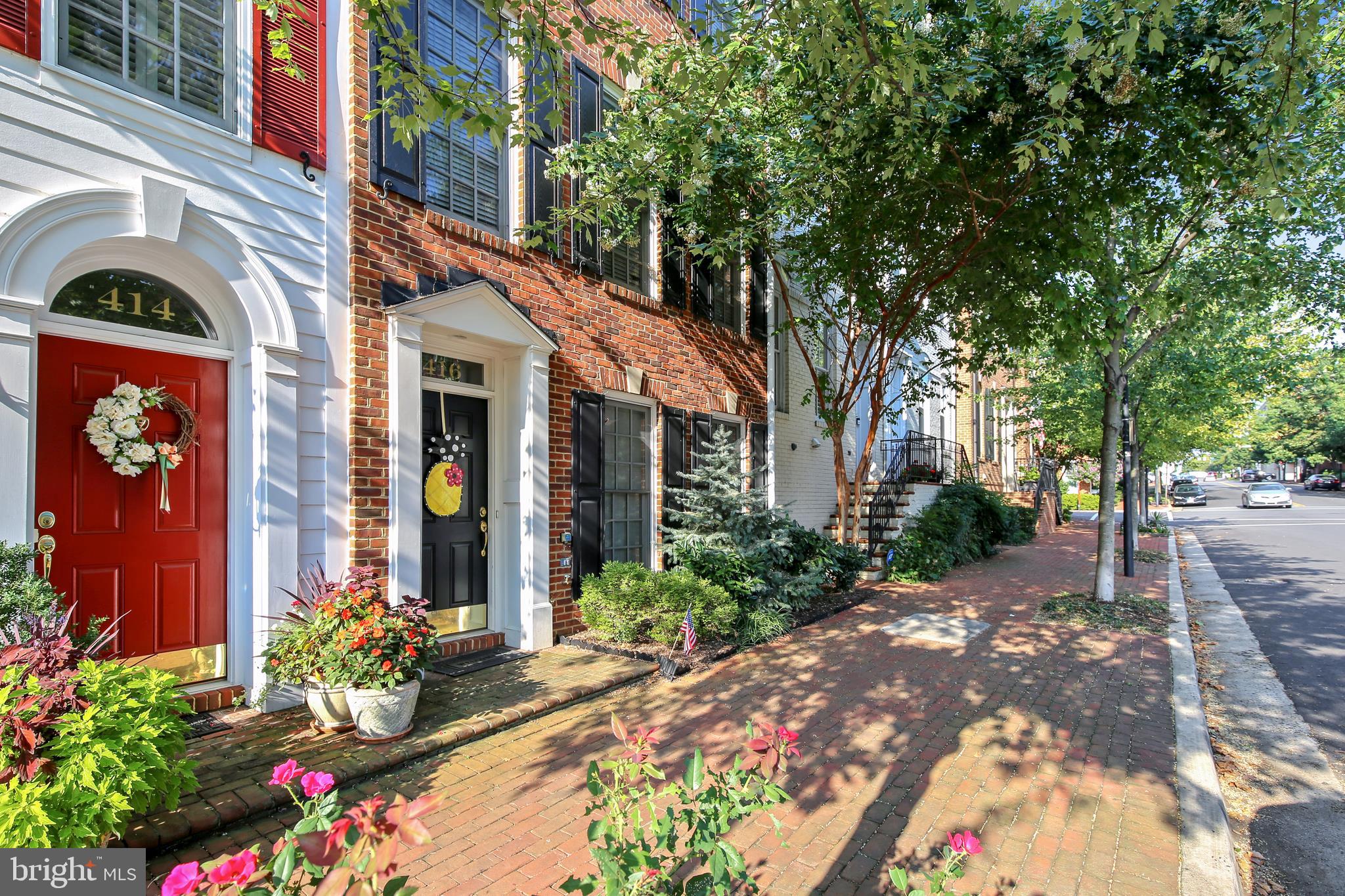 CHATHAM SQUARE - Residential