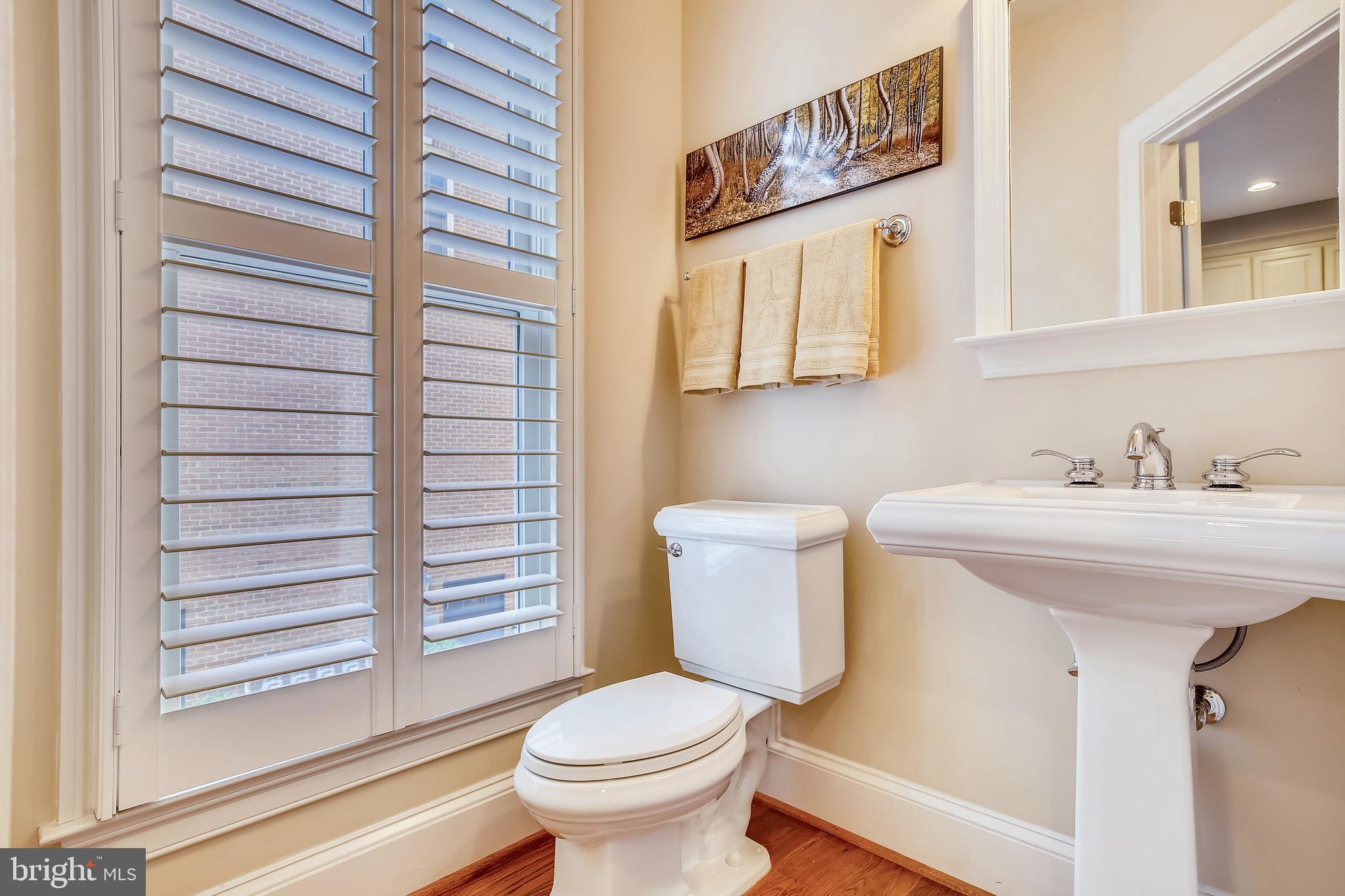 CHATHAM SQUARE - Residential