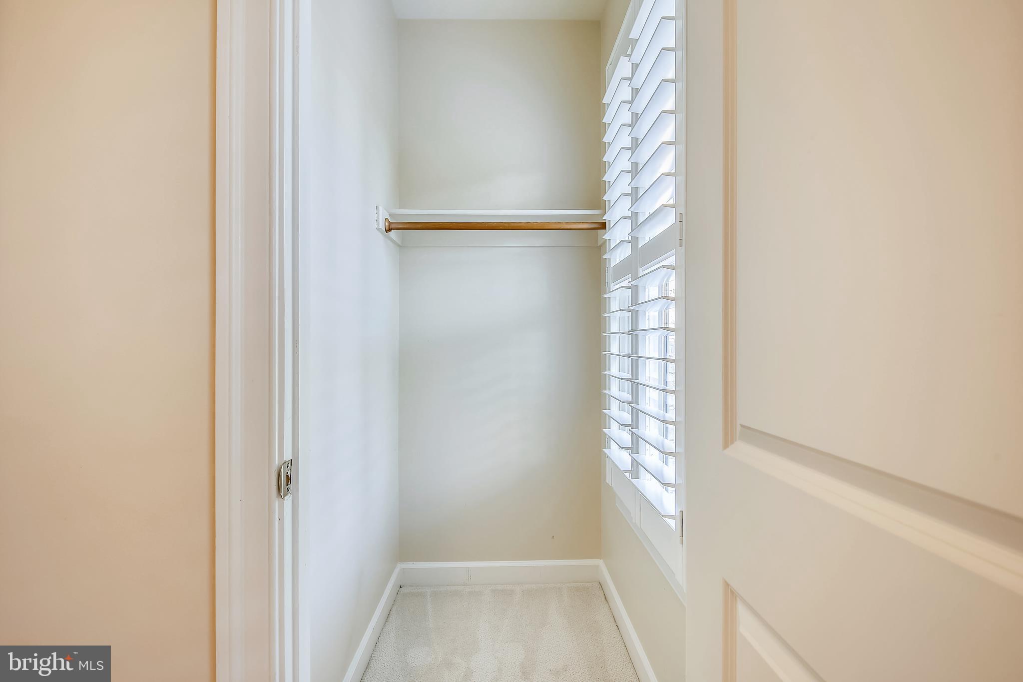 CHATHAM SQUARE - Residential